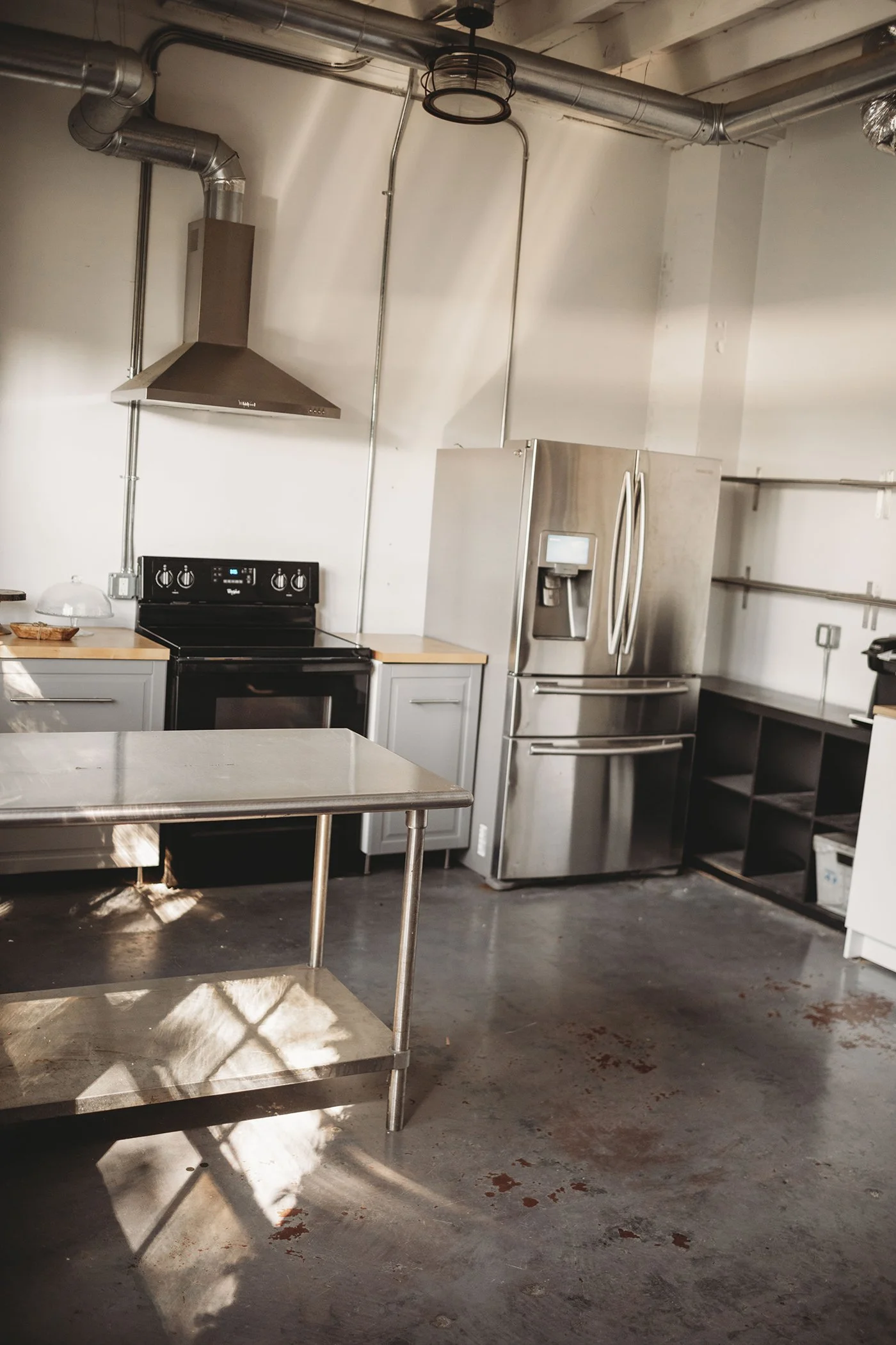 kitchen for rent_3.jpg