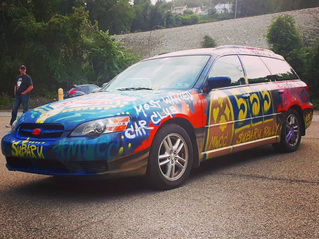 The #pghartcars are multiplying!

@leech6star and his new @laslegas412 

@mostwantedcarclub @mostwantedfineart @krakenpgh @sckenyon @brandiwoz @j.earthdweller @oreocookiewish 

#mwcc #mwfa #mostwantedcarclub #mostwantedfineart #paintedcars #lasvegas 