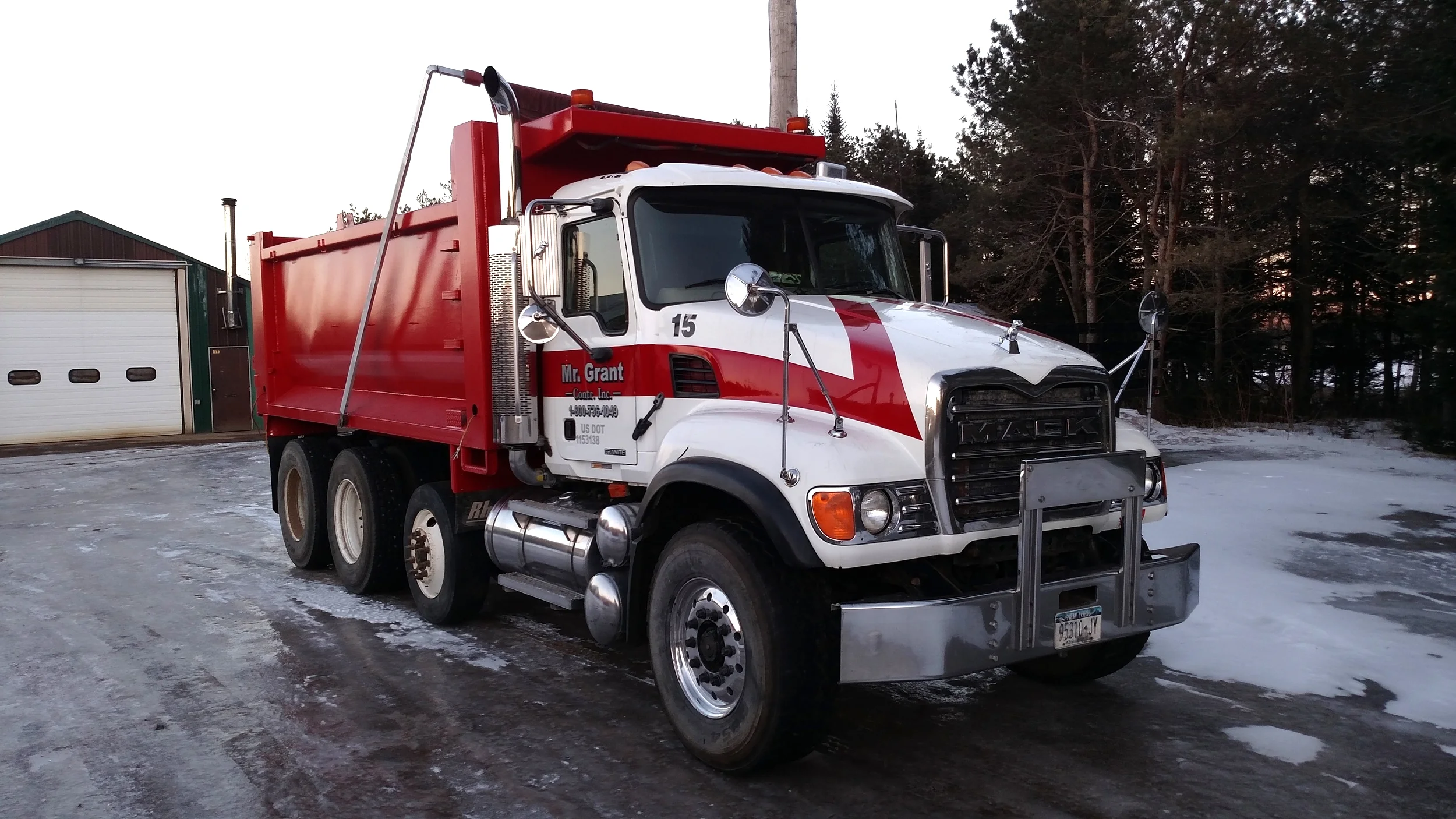 dump truck.jpg