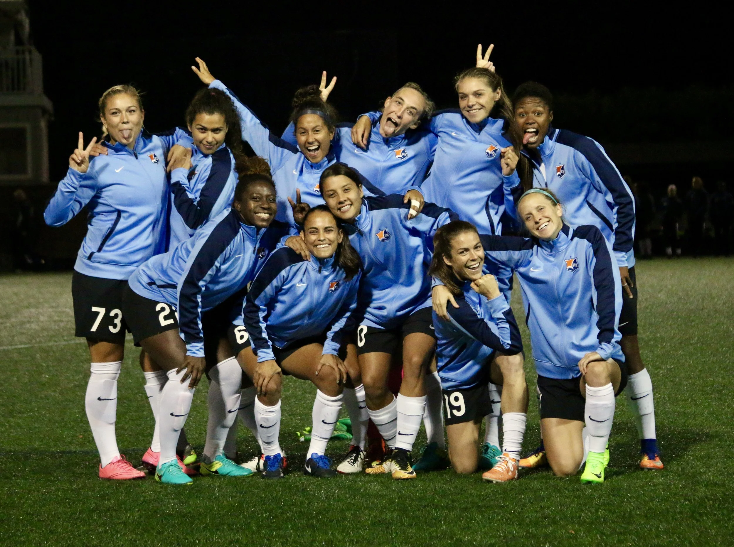 This gaggle of goofs went on to win 4-3 in Boston