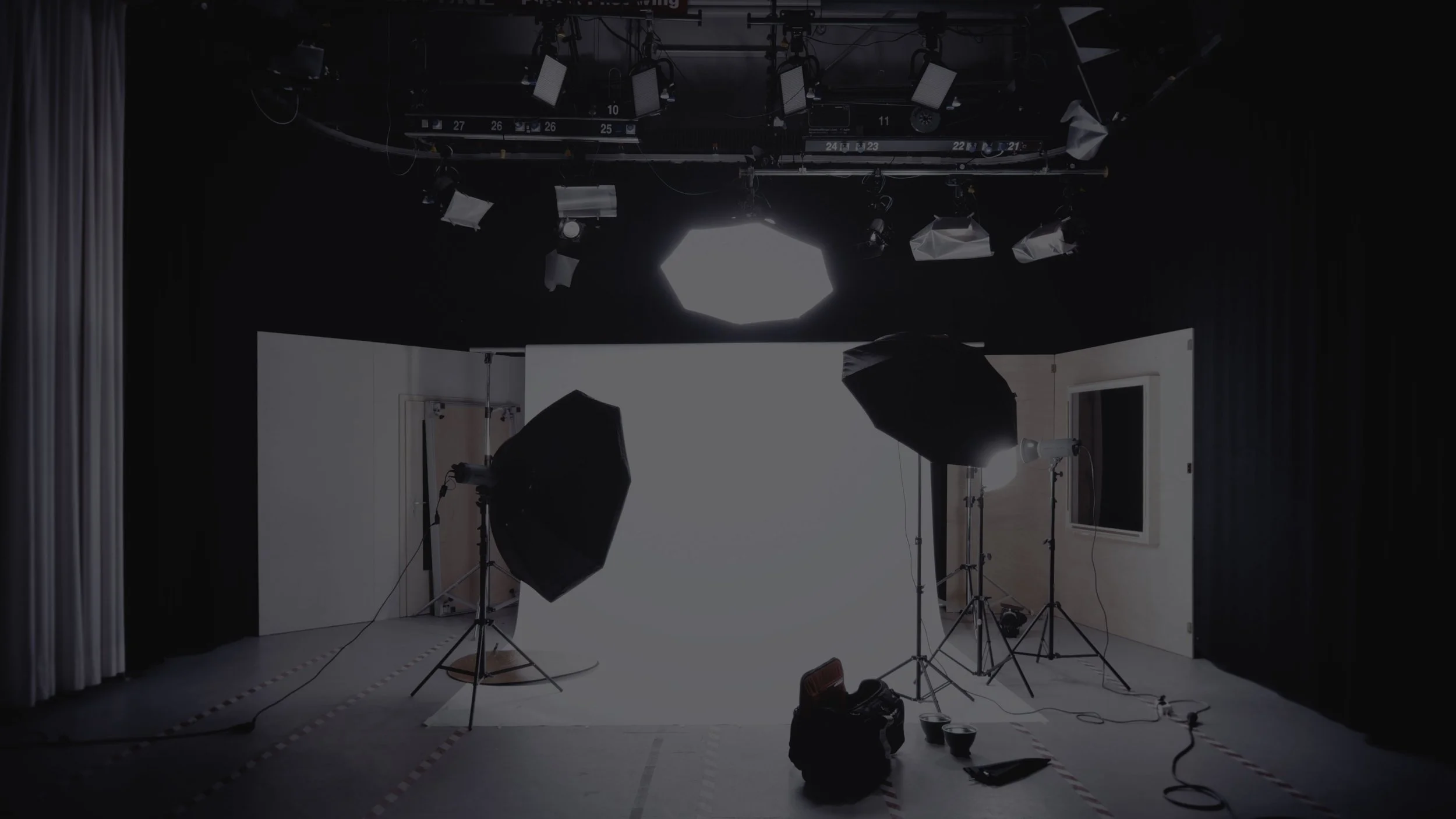 portrait-setsandlighting.jpg