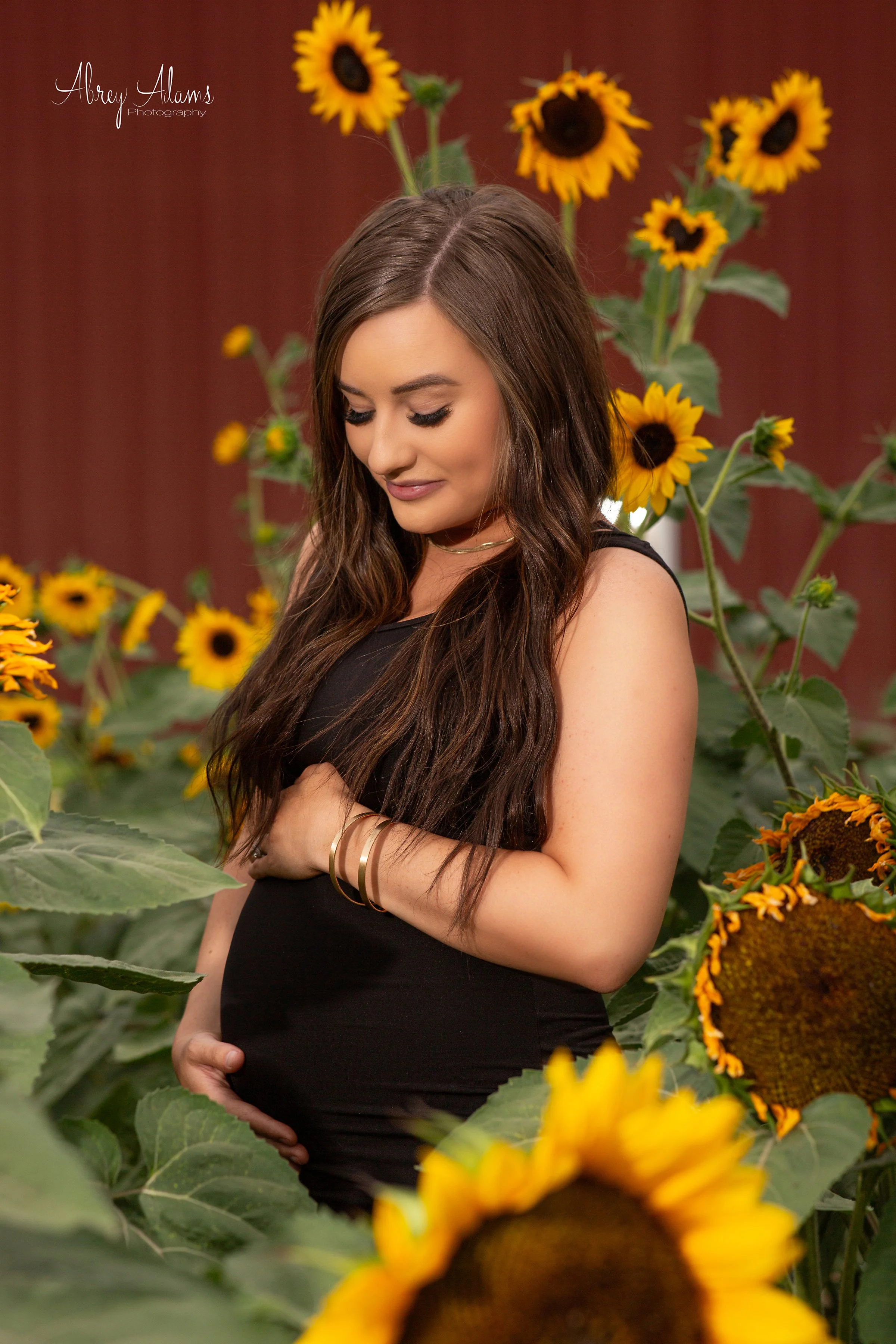 Tehia-sunflower-babybump (6).jpg
