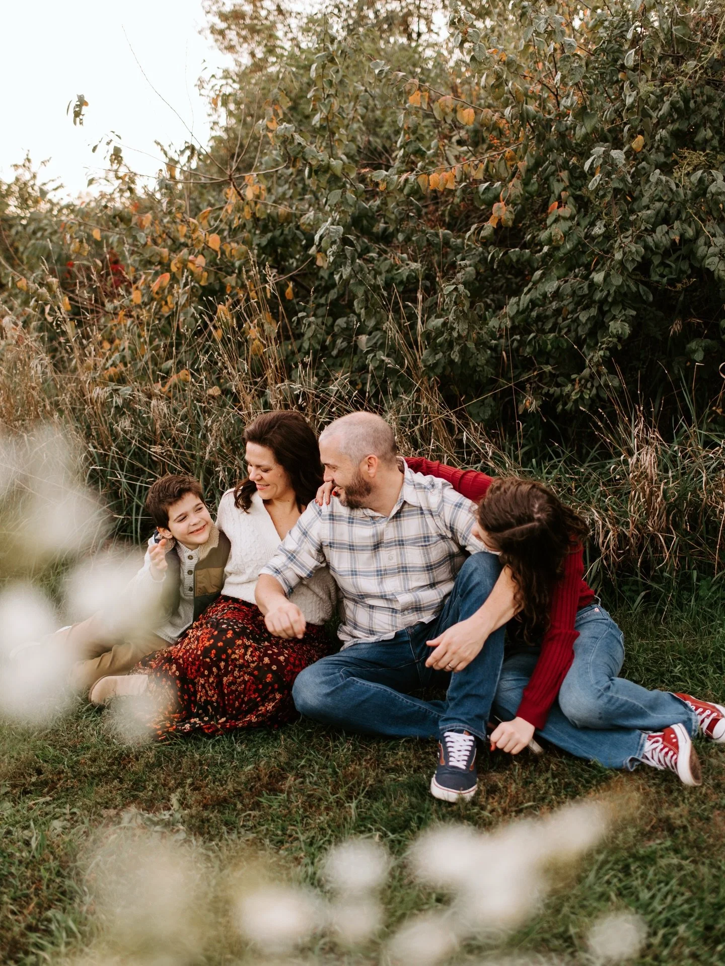 Savannah reached out to me last fall about doing one last family session celebrating their sweet dog, Jedi. 🤍

He was their first baby, their constant. She wanted his few last days to be captured with the whole family. 

We shared laughs, talked abo