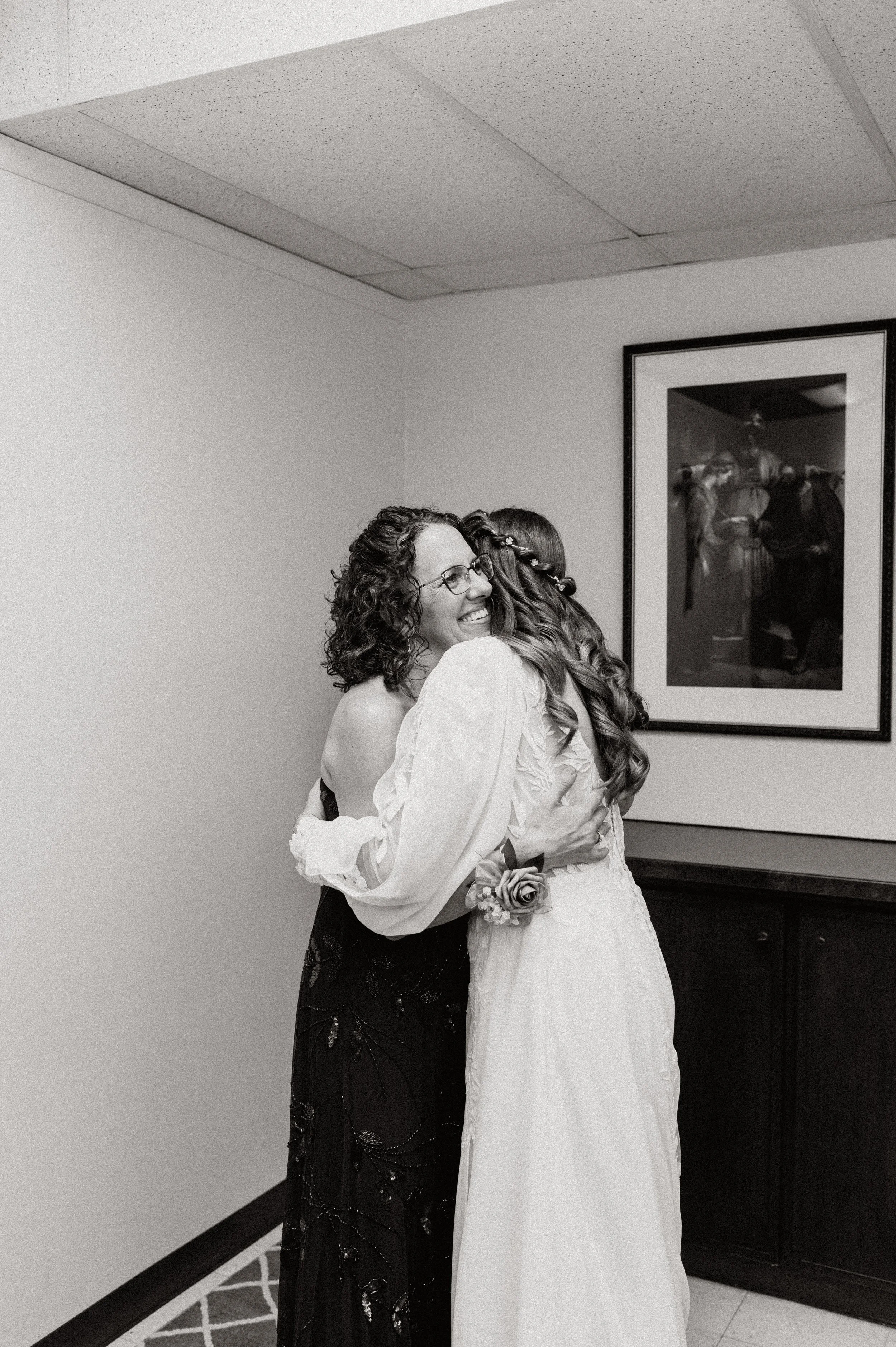 09132025_Hazel_Wedding_Preview_6.jpg