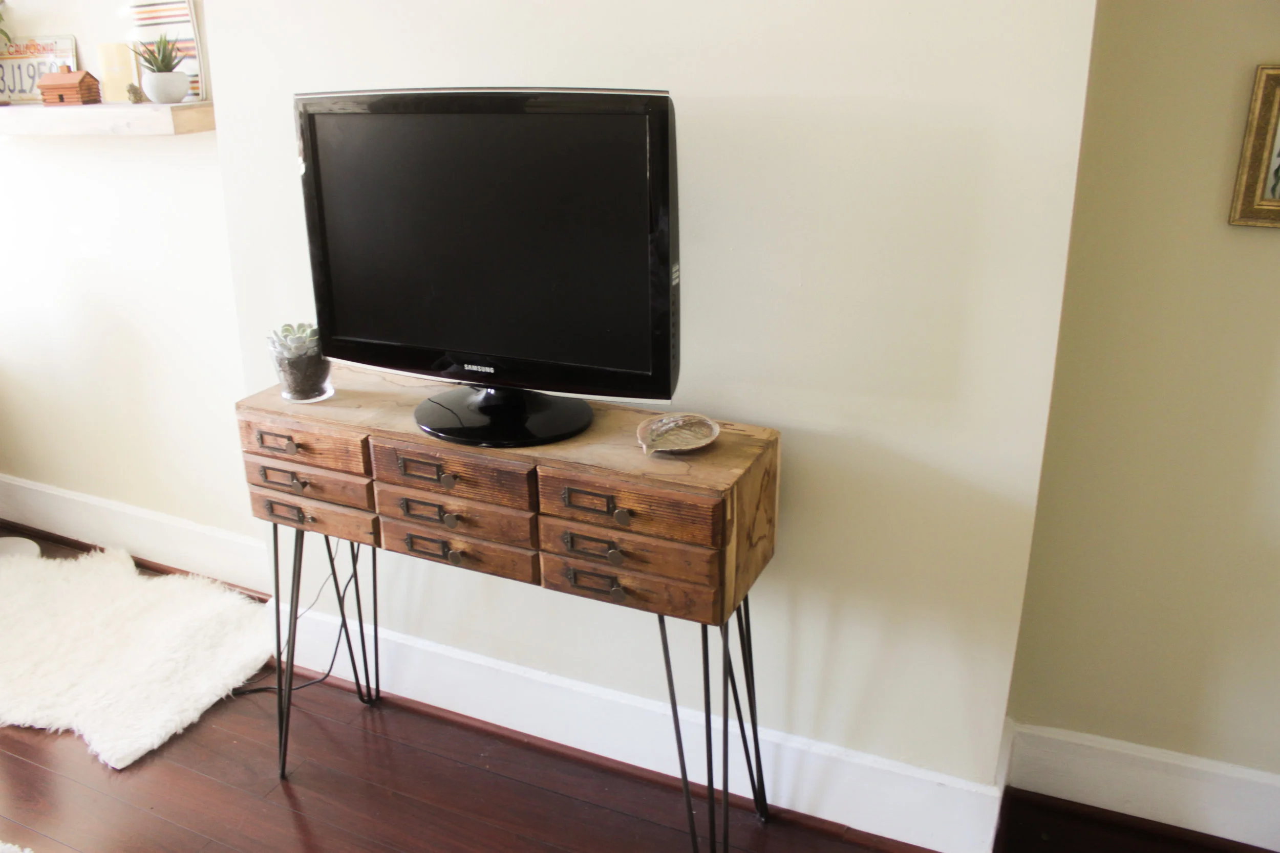 tv stand: DIY (post here!) // furry rug: ikea