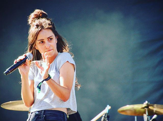 Closed out the final day @bottlerocknapa doing some actual photography work for @riffmagonline. One of my personal highlights of the day came from @amysharkmusic, killer singer/songwriter from Australia, solid songs with a heavy grove, and an Emimen 