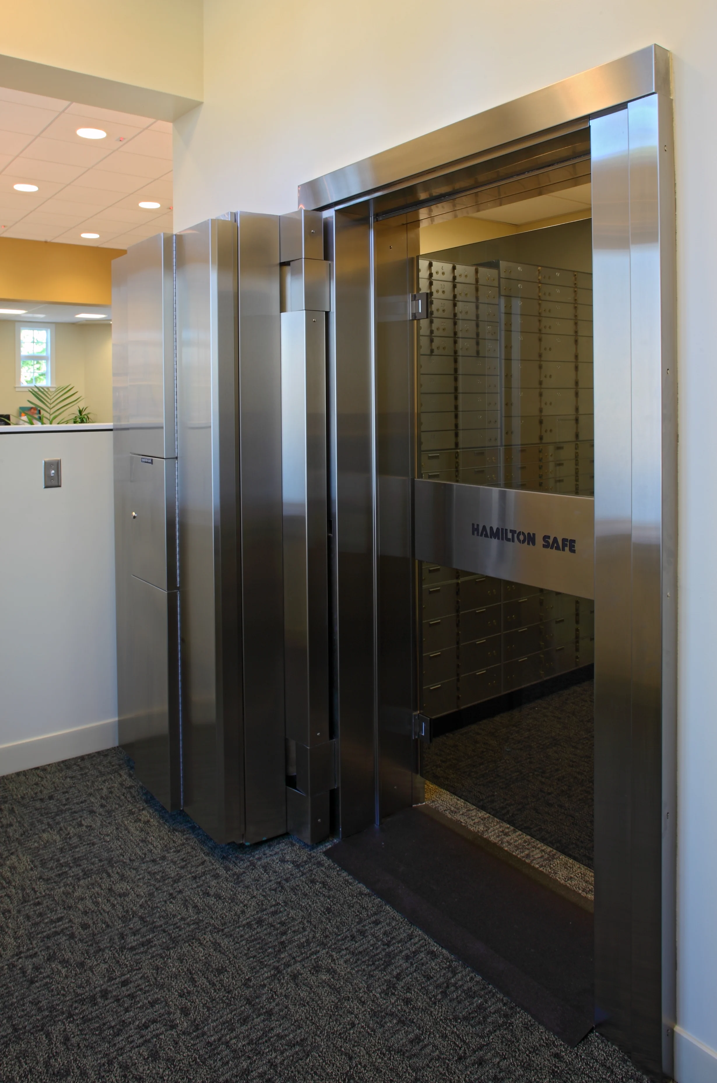 Bank West_Image_3_In.jpg