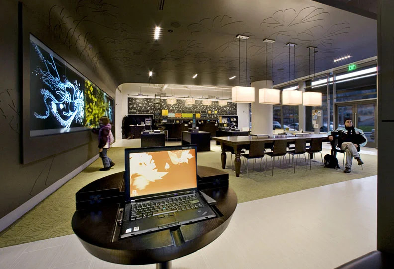 Umpqua Bank_Image_3_In.jpg