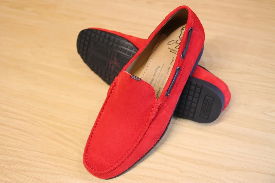 REF: 4917. Georges