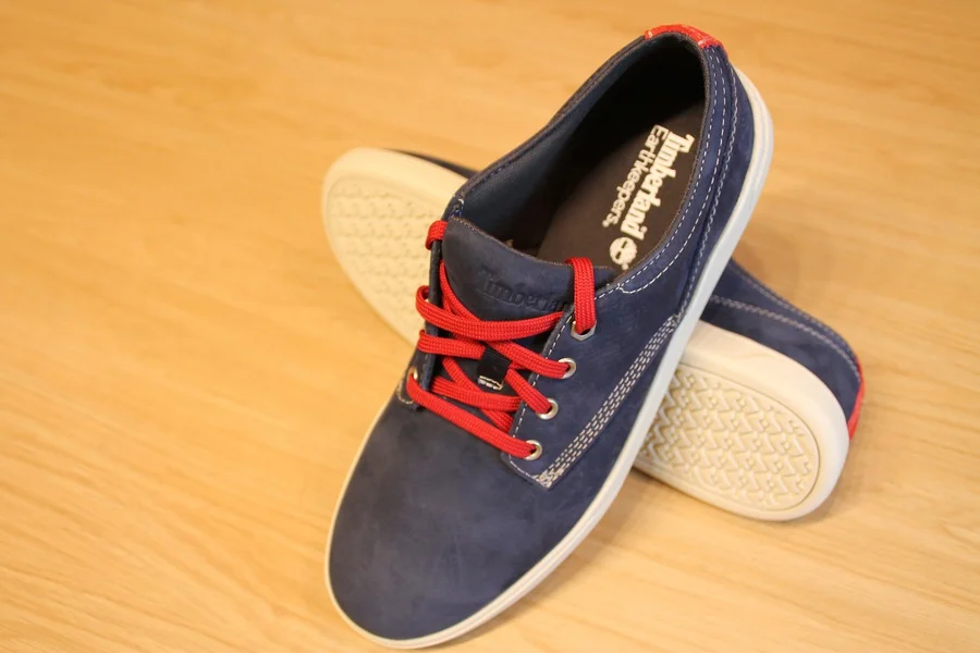 REF: 4953. Timberland