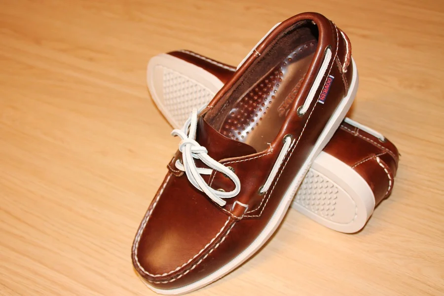 REF: 5157. Sebago
