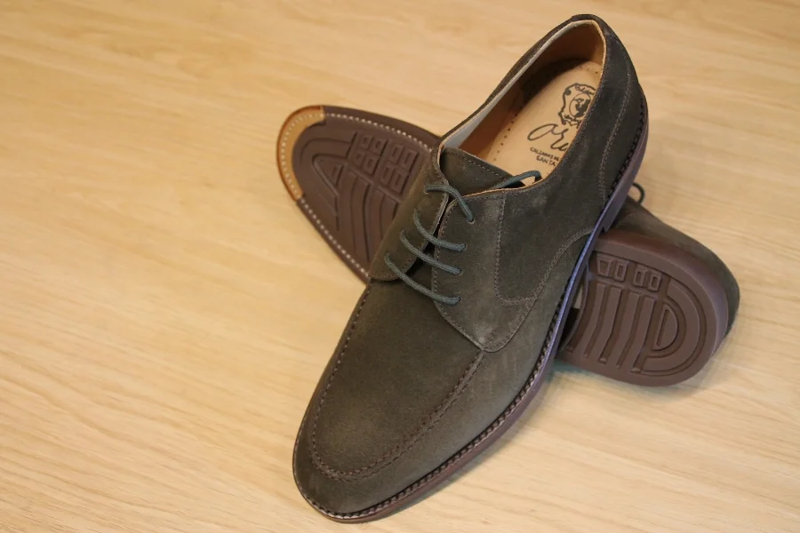REF: 4065. Georges