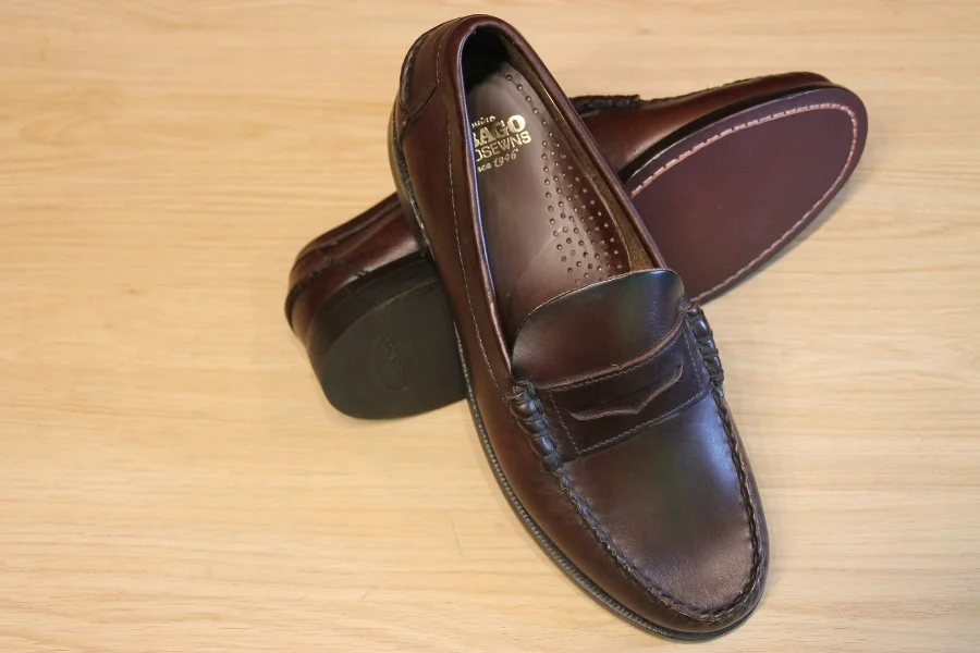 REF: 3360. Sebago