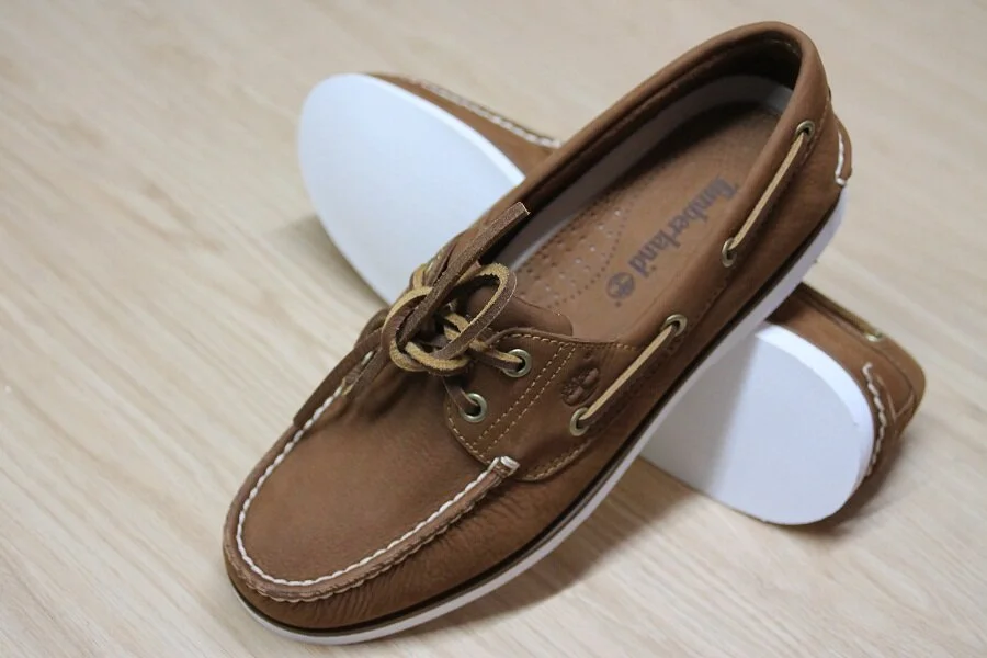 REF:6106.TIMBERLAND.