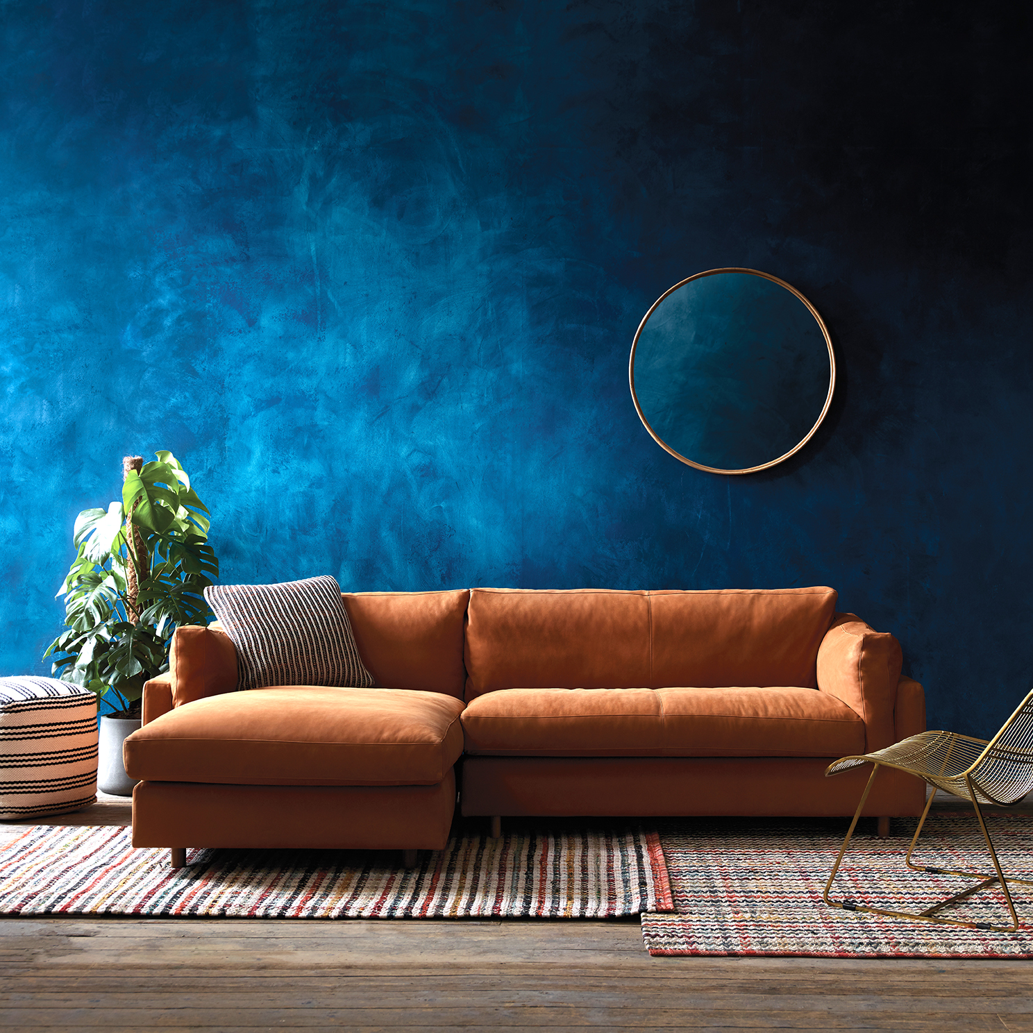 aw18_elkin_tan_sofa_blue_01_125463_UC.jpg