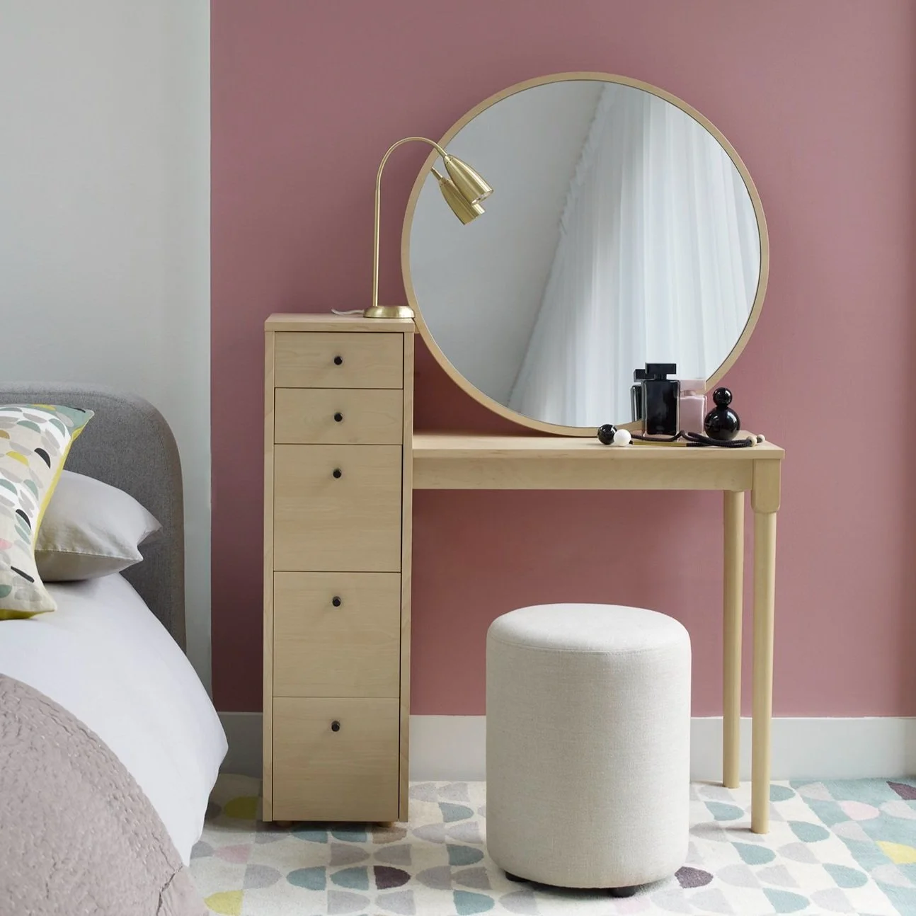 Dressing table, made in european elm