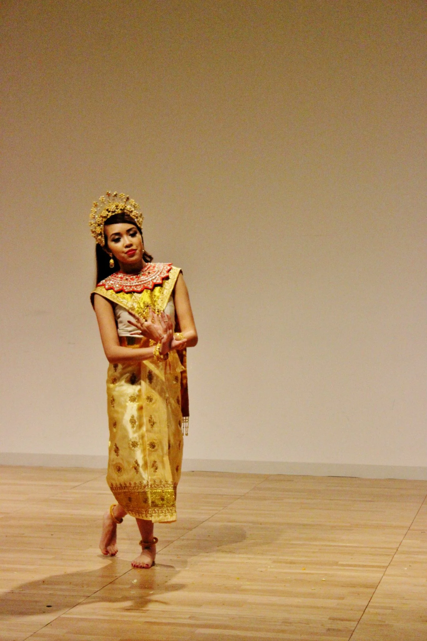 LAOS-IN-THE-HOUSE-CLOSING-CEREMONIES-2015_0011.jpg