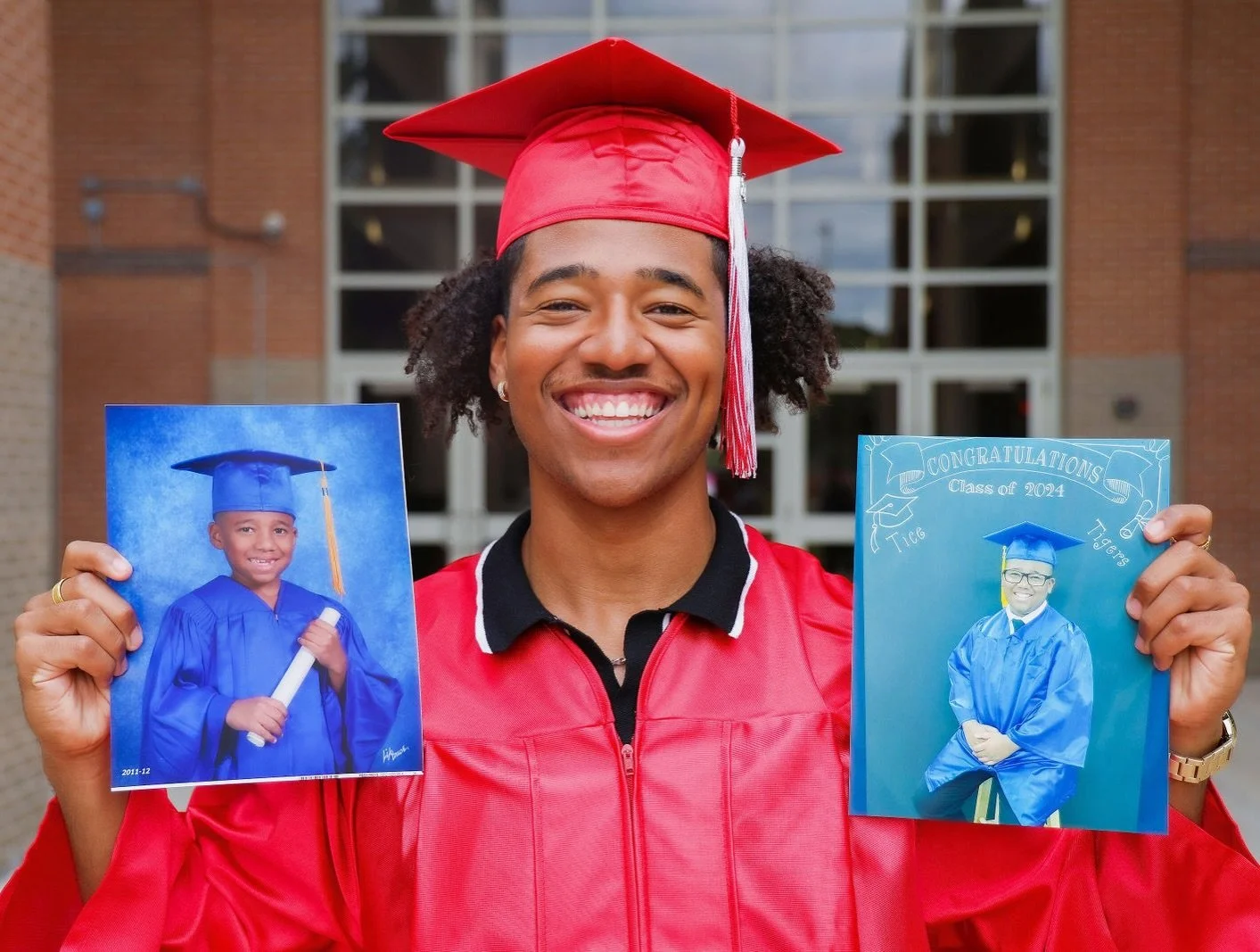 CLASS OF 2026 &mdash; this is YOUR year 🎓✨
We&rsquo;re celebrating our future grads in a BIG way!
🌿 Outdoor Sessions are now $100 OFF
🏢 Indoor Studio Sessions are $50 OFF
Whether you&rsquo;re dreaming of golden hour glow or a bold, editorial studi