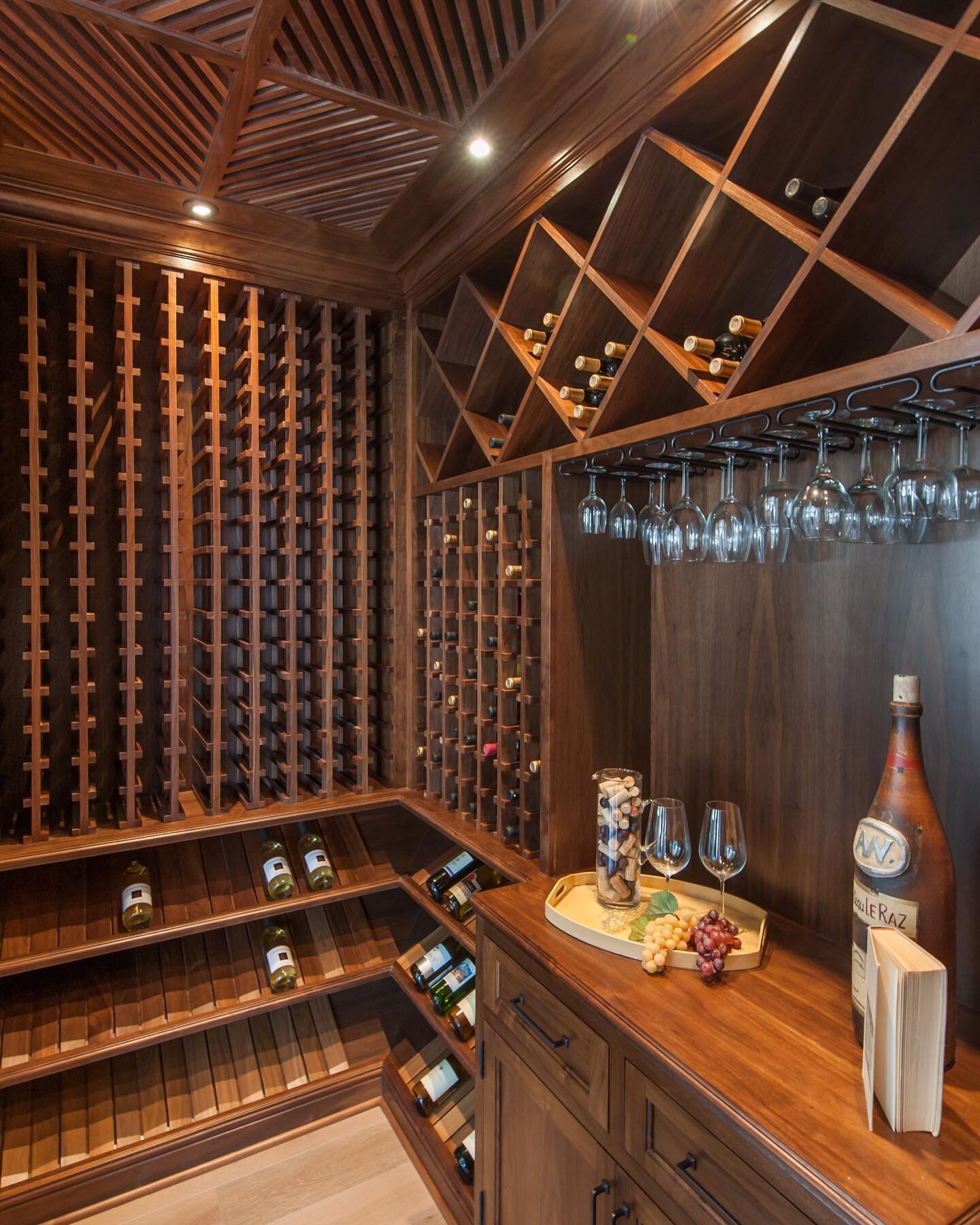 Time for a drink! 🍷 🍻 🥂 
&bull;
&bull;
&bull;
&bull;
Design | Build by @gtconstruction
&bull;
&bull;
&bull;
&bull;
#walnut #winecellar #wearebuilders #customhomes #sawdustinourveins #casework #cabinetry #details #winecellardesign #dreambig #timefo