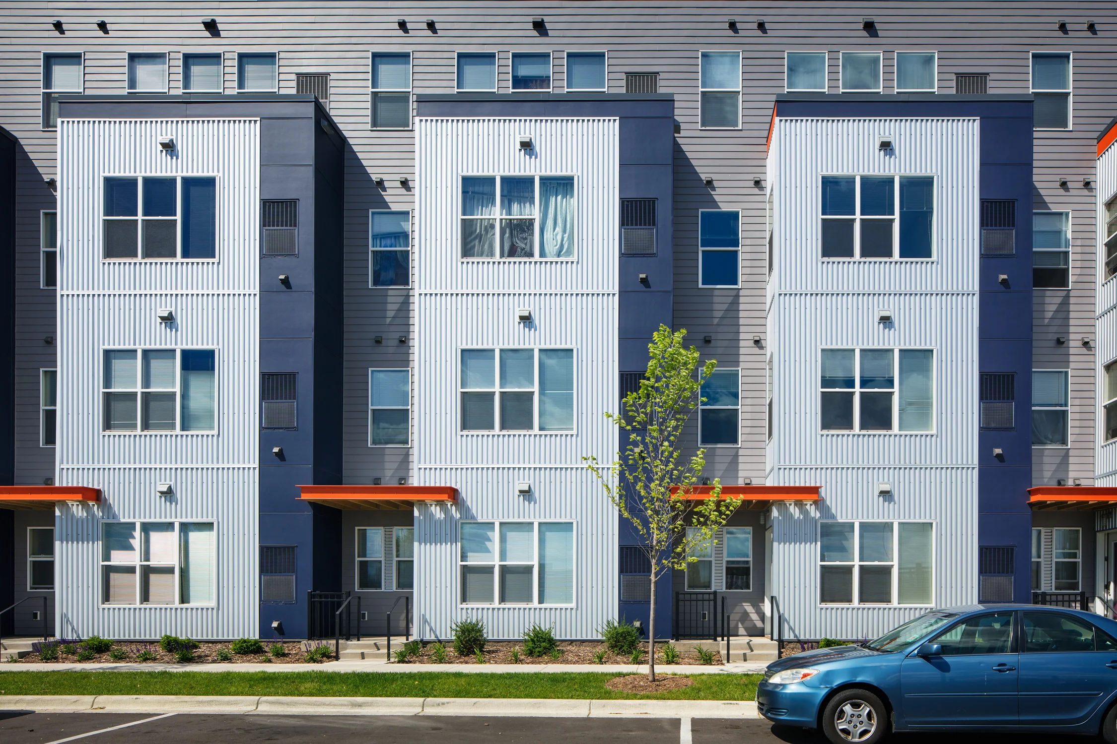 BlueLineFlats_20170528-2268.jpg