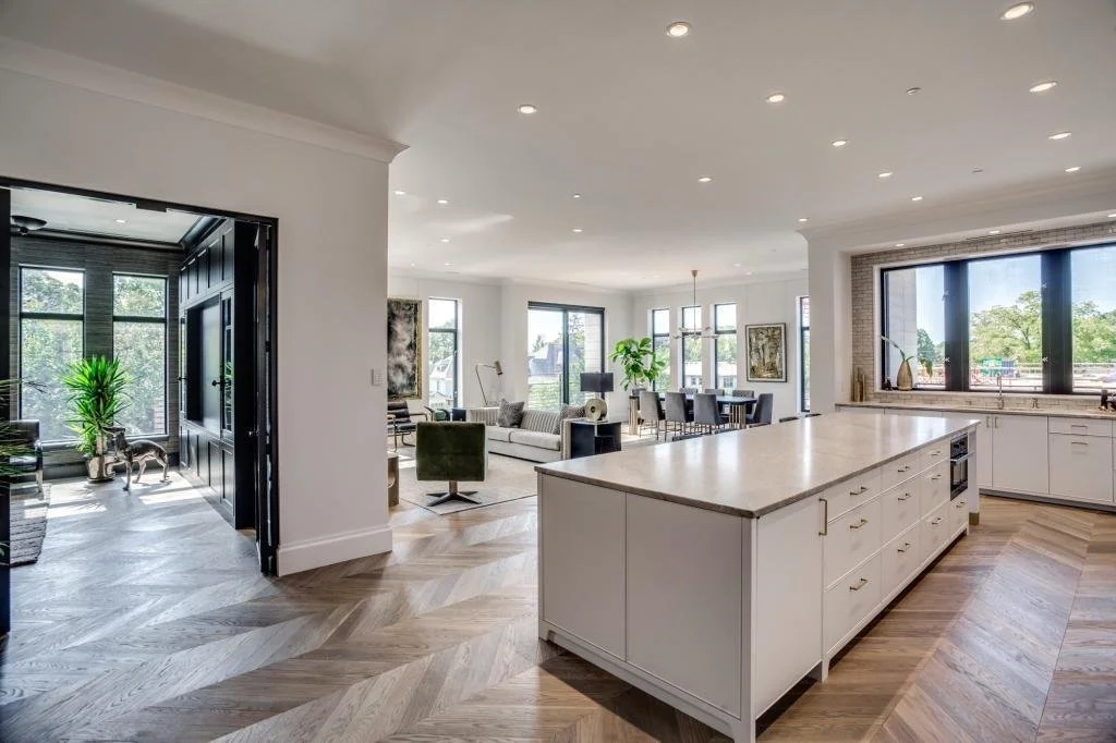 DE LA POINT BRUCEBIRKELAND_3.jpeg