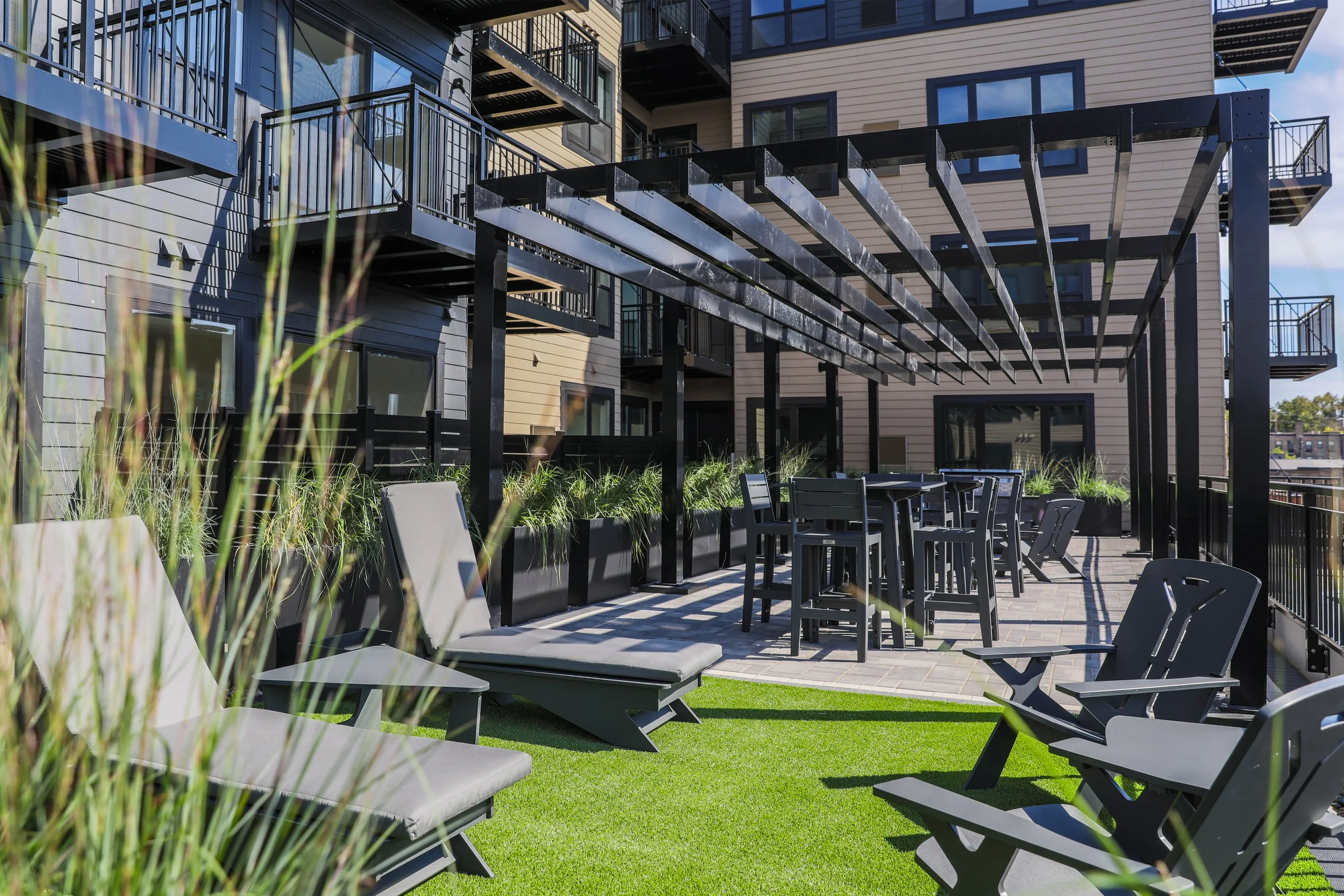 ROOFTTOP PATIO-10.jpg