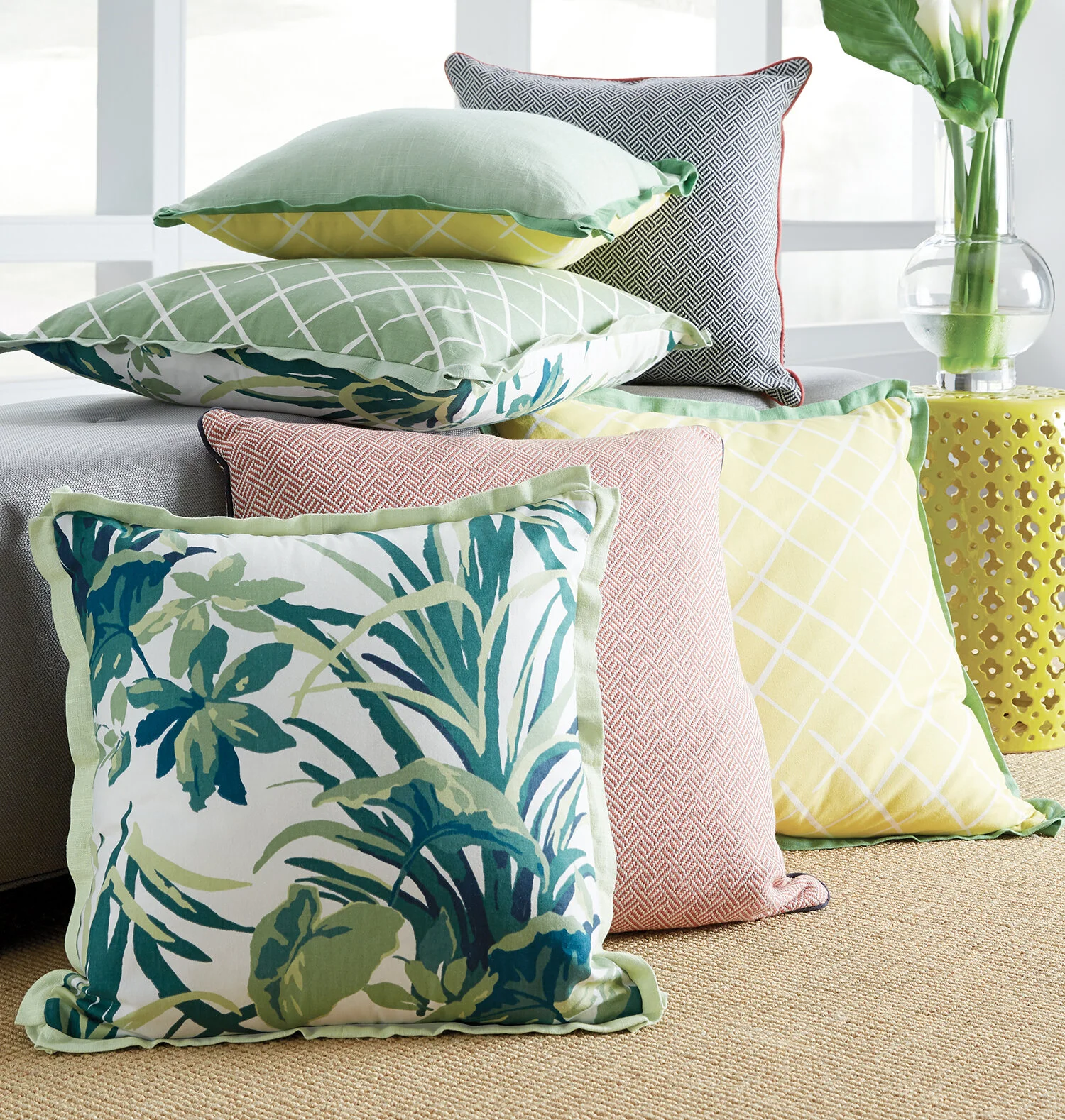 GOING GREEN ADDING THE COLOR GREEN TO YOUR DECOR — DESIGN LOUNGE