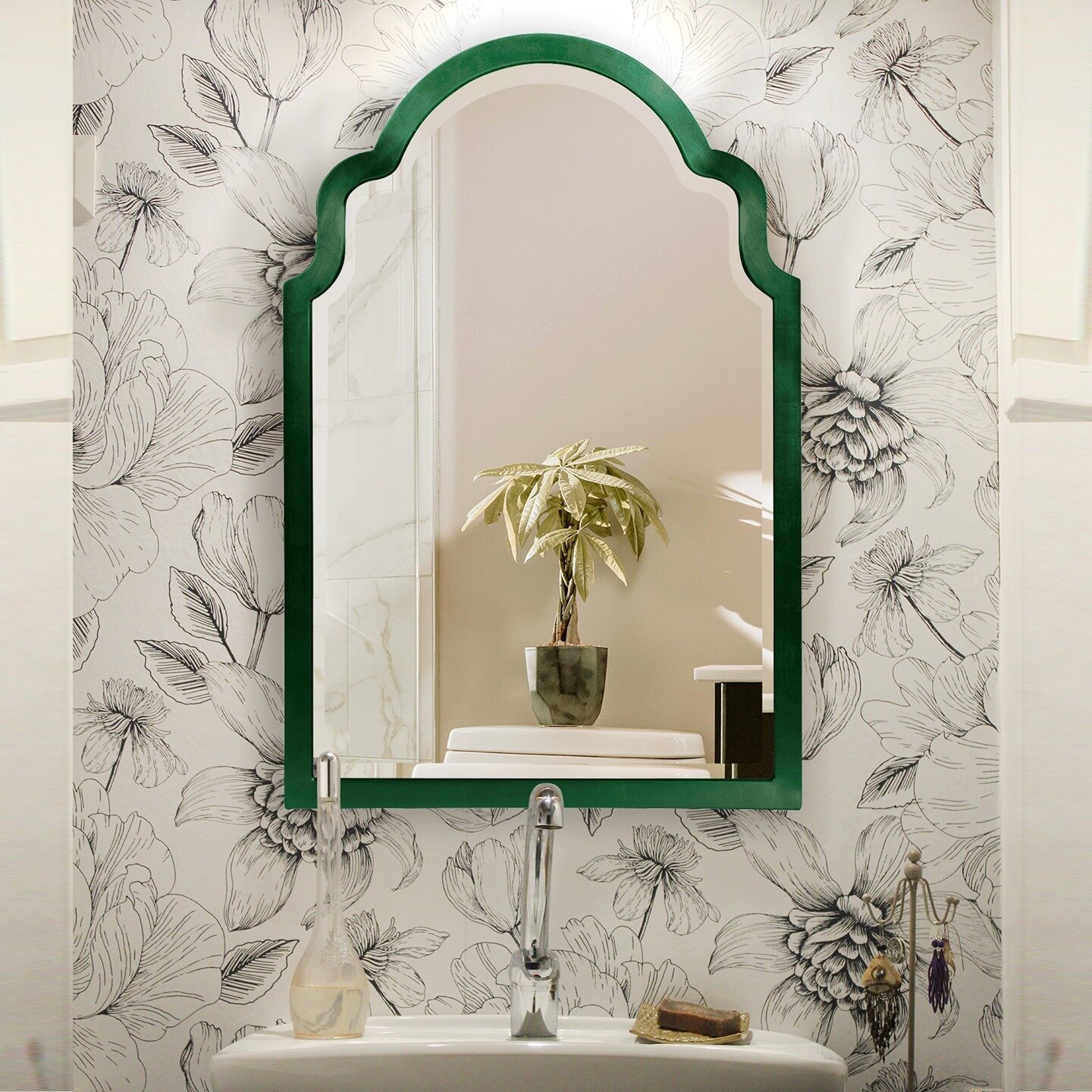 Giving you the Green Light to have fun with your decor!

Green promotes growth and relaxation. There are many ways to add green to your decor. Including with your Mirror!

The Sultan Mirror is a gorgeous piece. The wood frame is shaped like a fancy a