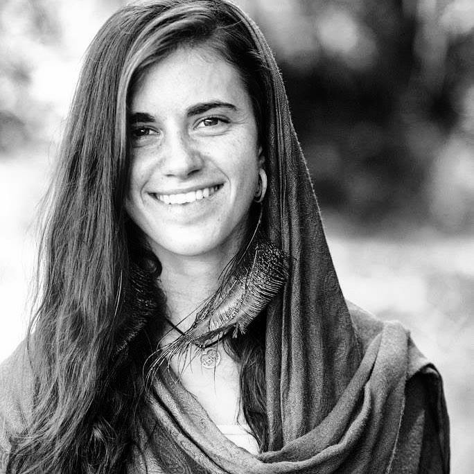 MICHELLE GRIFFITH Acroyoga Instructor