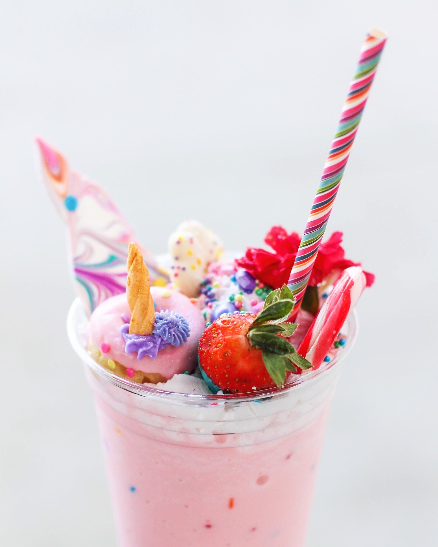 Who remembers these magical milkshakes?! I&rsquo;m bringing back milkshakes for 2024 (live and virtual events!) and to celebrate, I&rsquo;m launching a pre-sale for the first ever honeysuckle at home milkshake kit available for order on December 13th