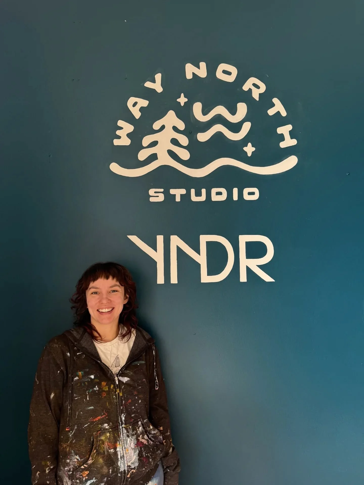 Quick little logo mural for the friends! @waynorthstudio &amp; @yonderjohn have a cute new photo studio 🥰