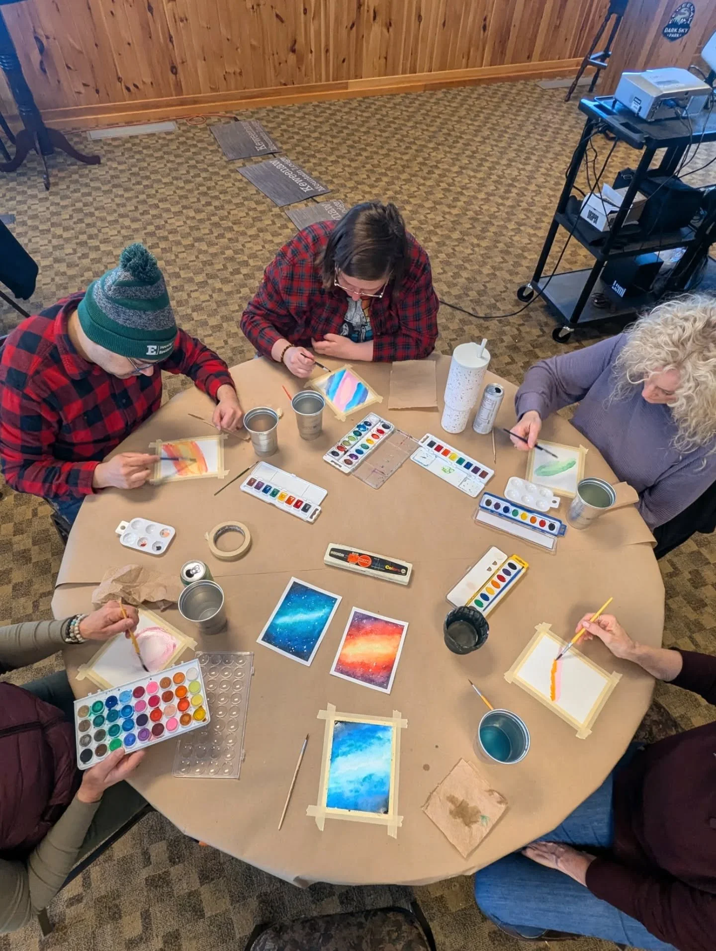 Had a blast teaching night sky watercolor at @keweenawmtnlodge! Also got to see some merch I designed IRL, stay in a cozy cabin, and chase waterfalls with my mom and aunt 💖