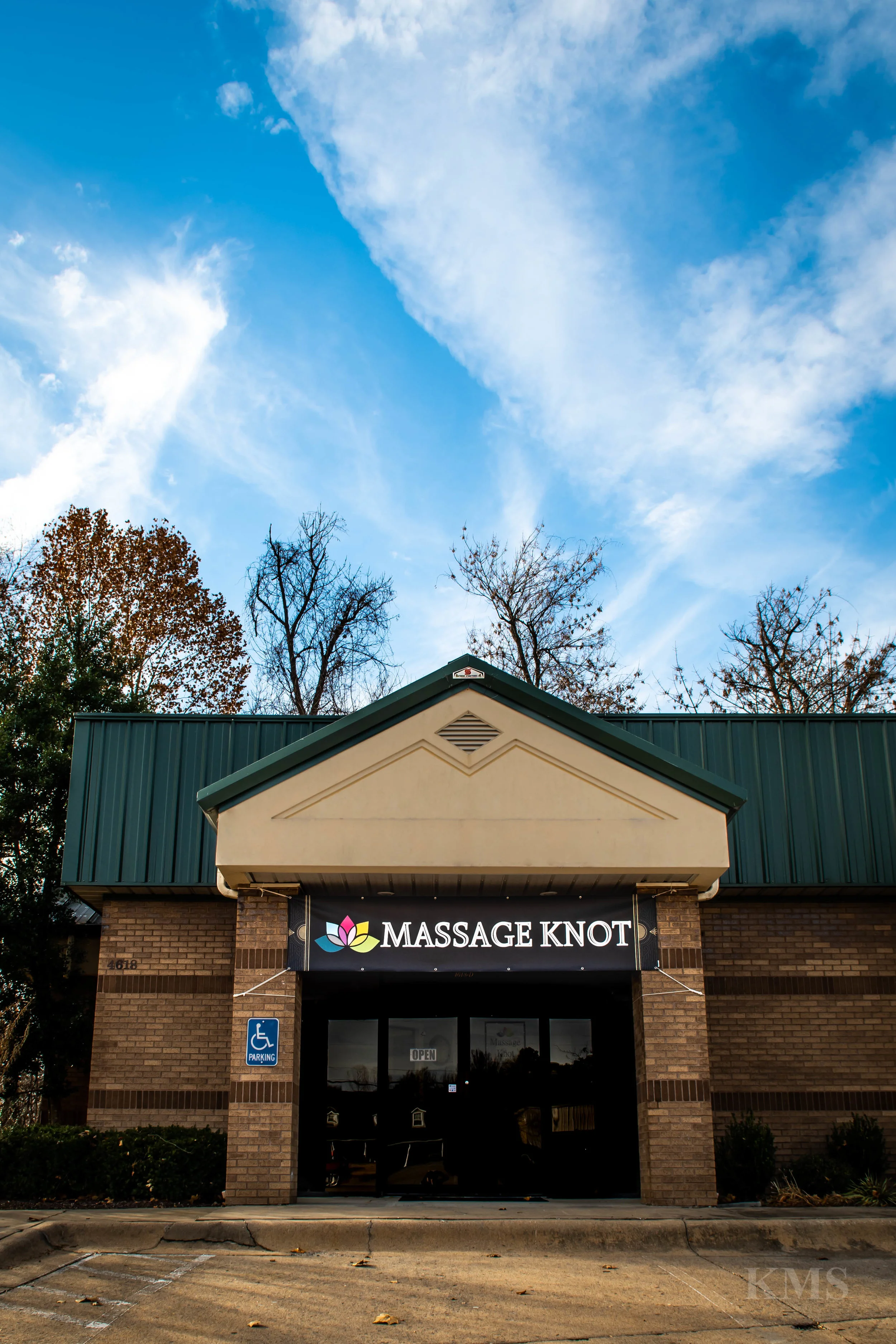 Location — Massage Knot