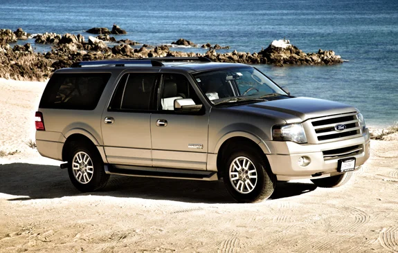 Round Trip airport Pick-up in Los Cabo, Mexico.