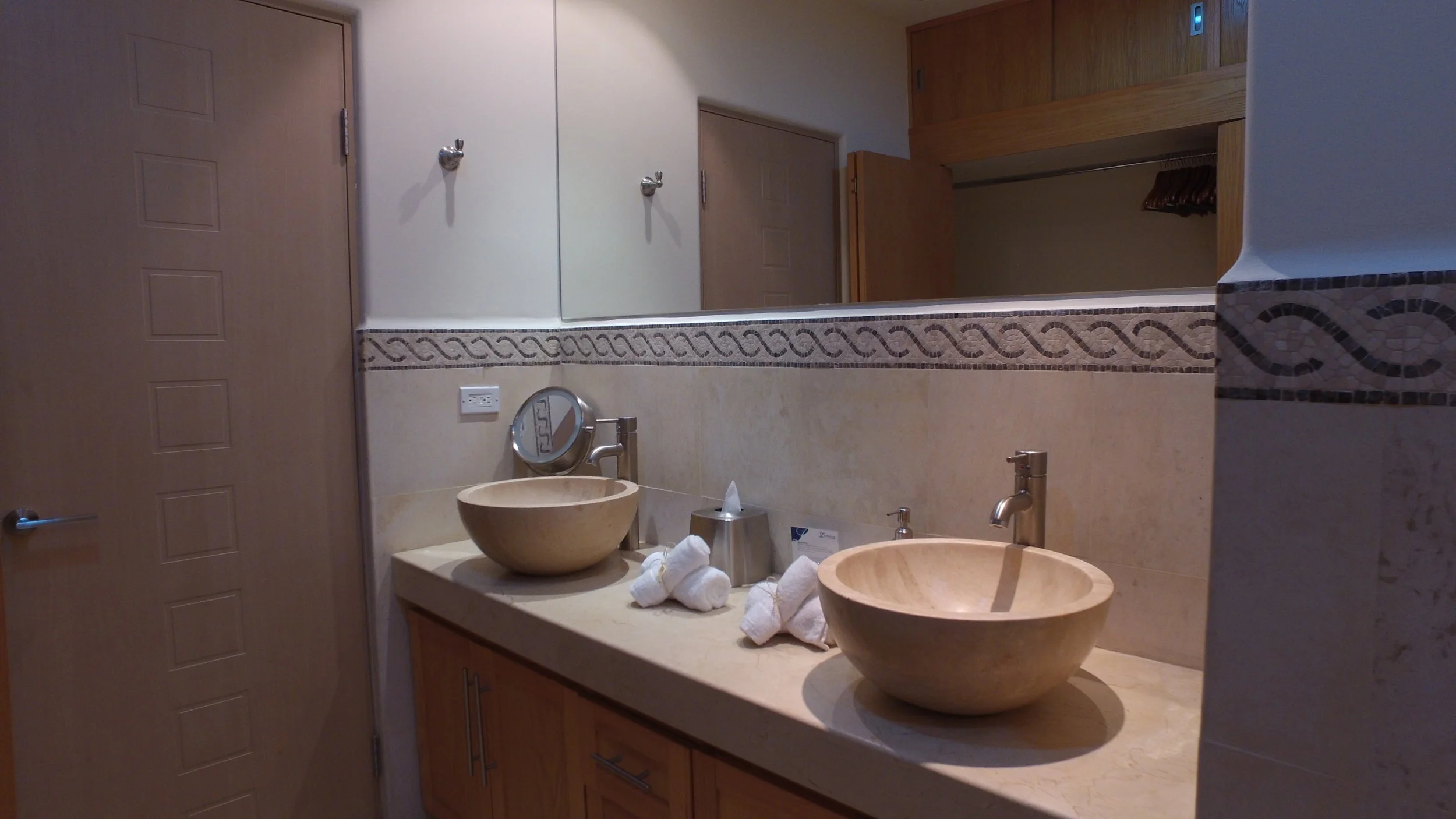 Master sink.JPG