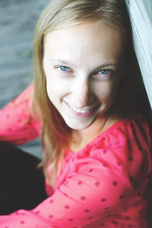 Chasing+My+Sunshine+Headshot.jpg