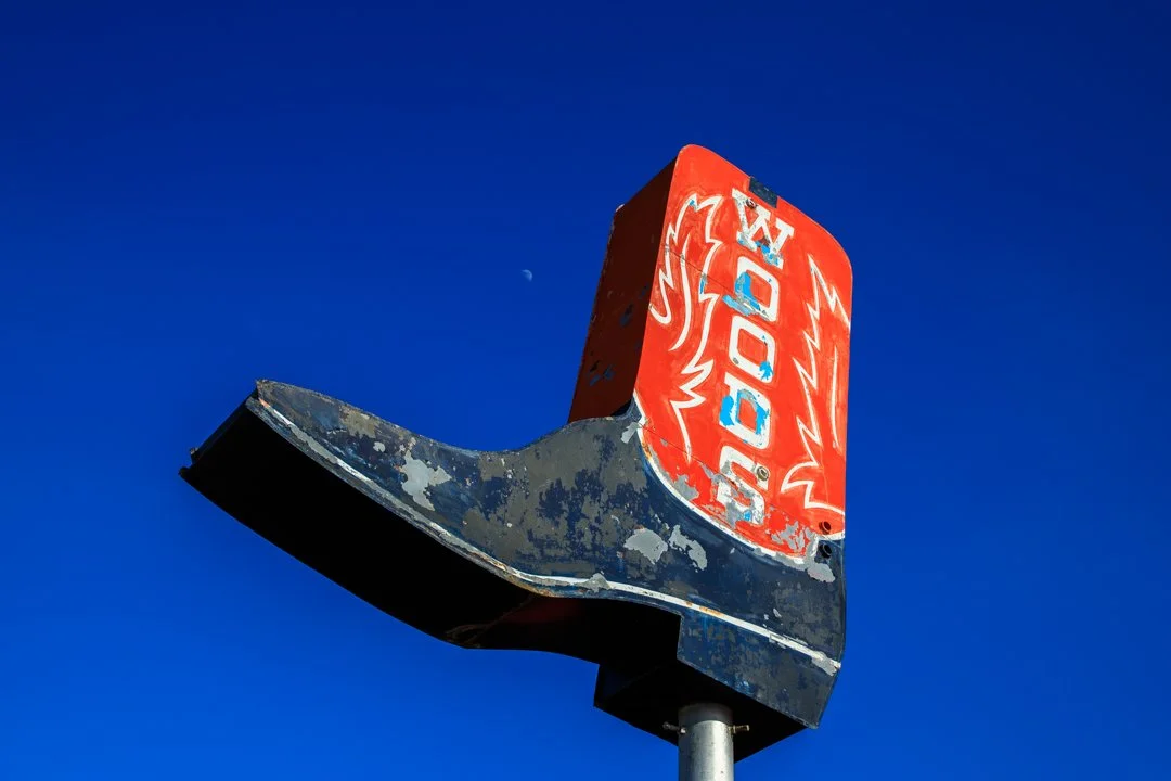 2018 Woods Boots Moon