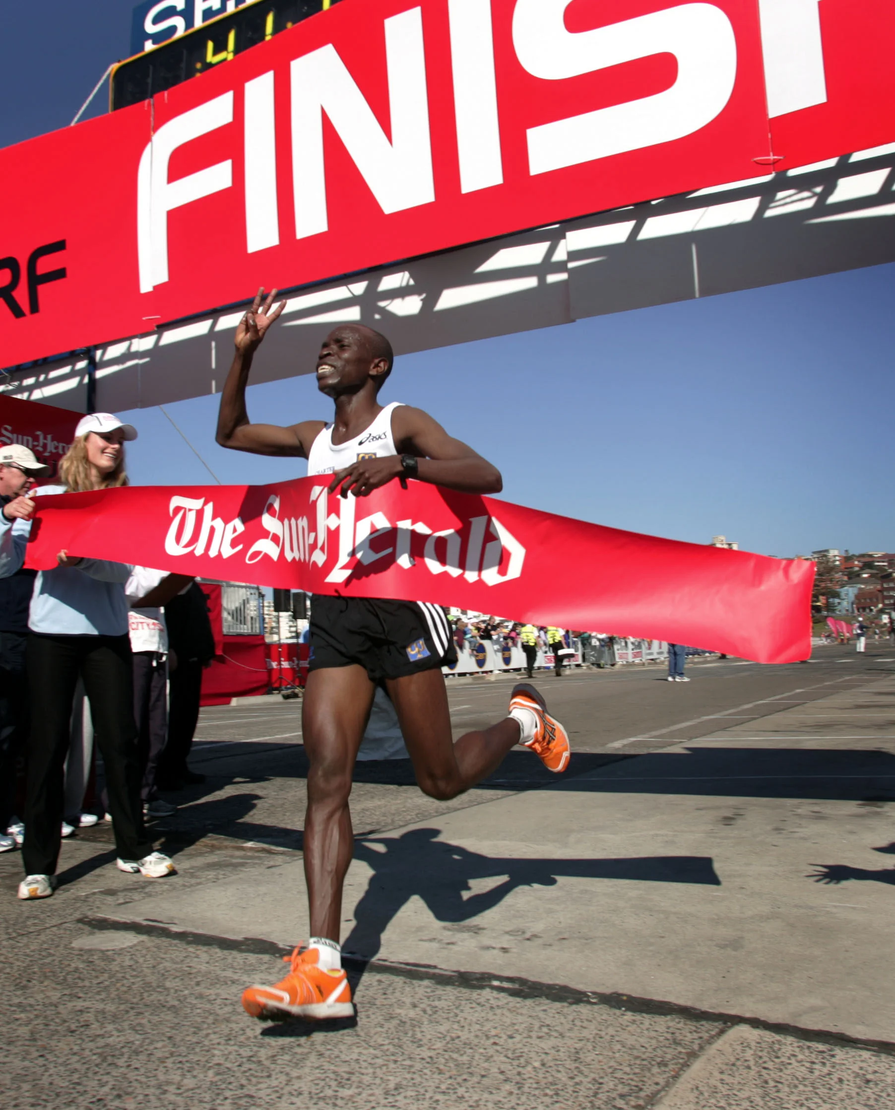 Patrick Nyangelo crossing the finish line taking 1st place!