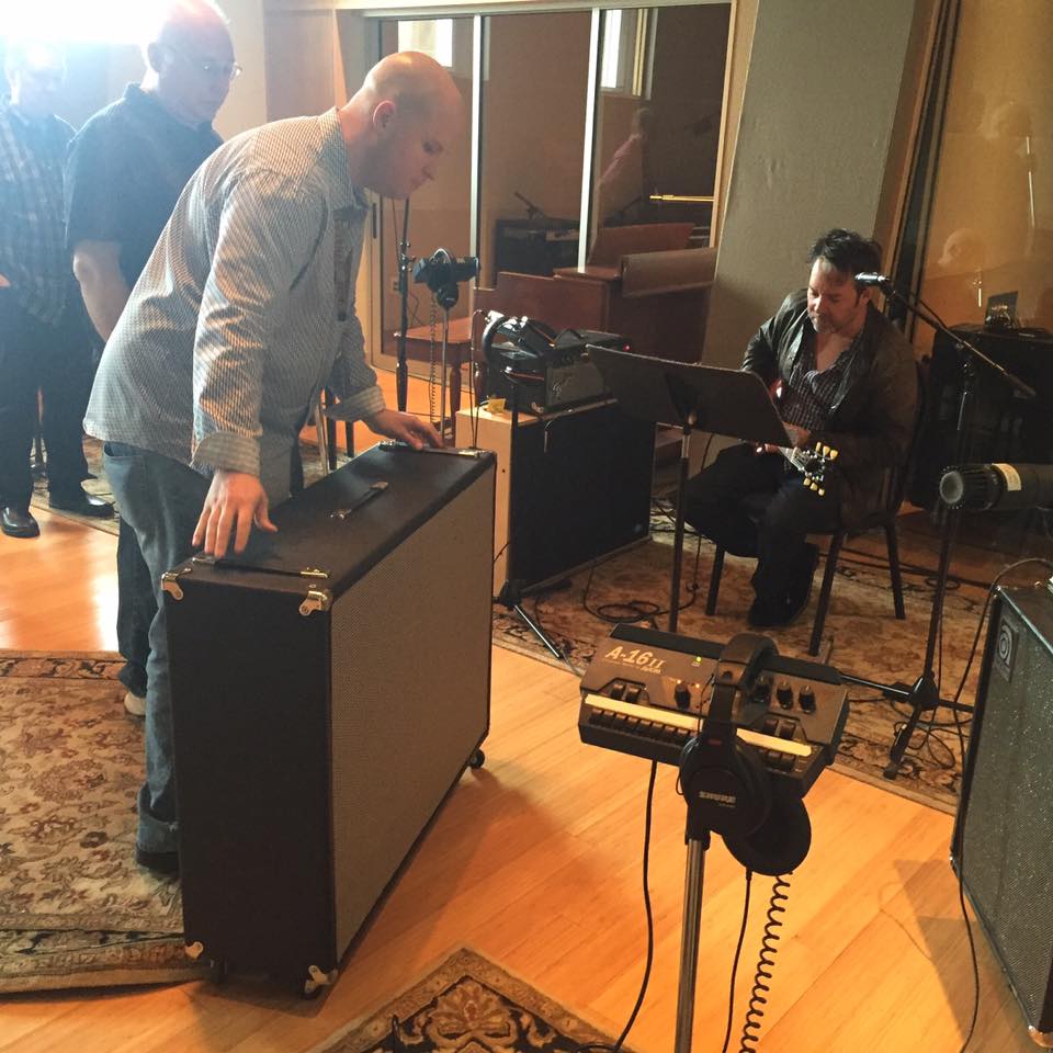 Mark Hornsby brings the wall of sound