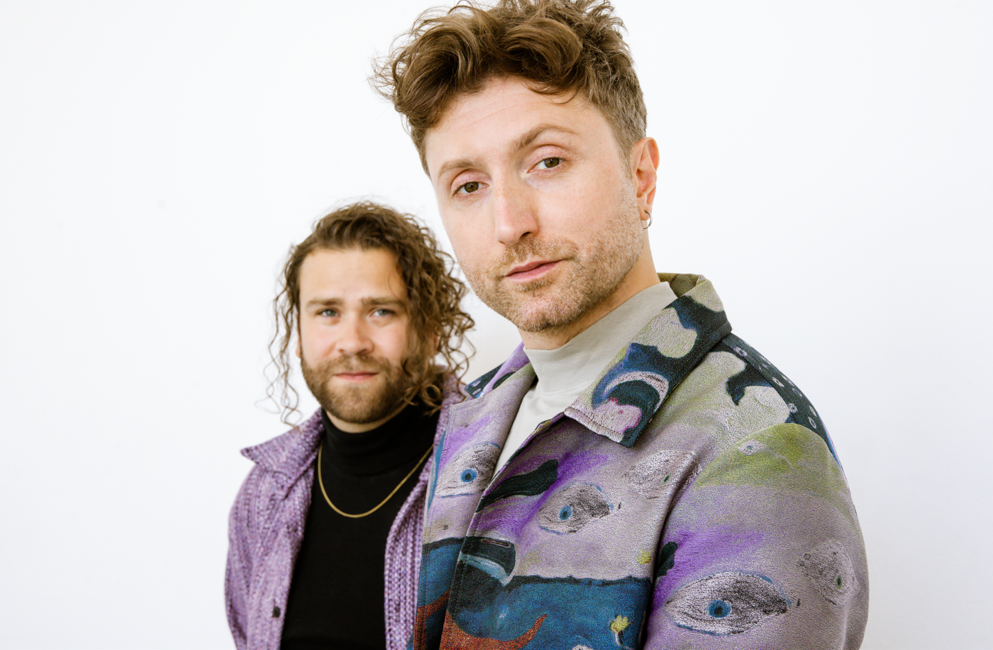YOUNG BOMBS X CANADIANRAVERS INTERVIEW [STORY BEHIND THE NAME, MUSICAL ADVICE, WHAT MAKES THEM HAPPY]