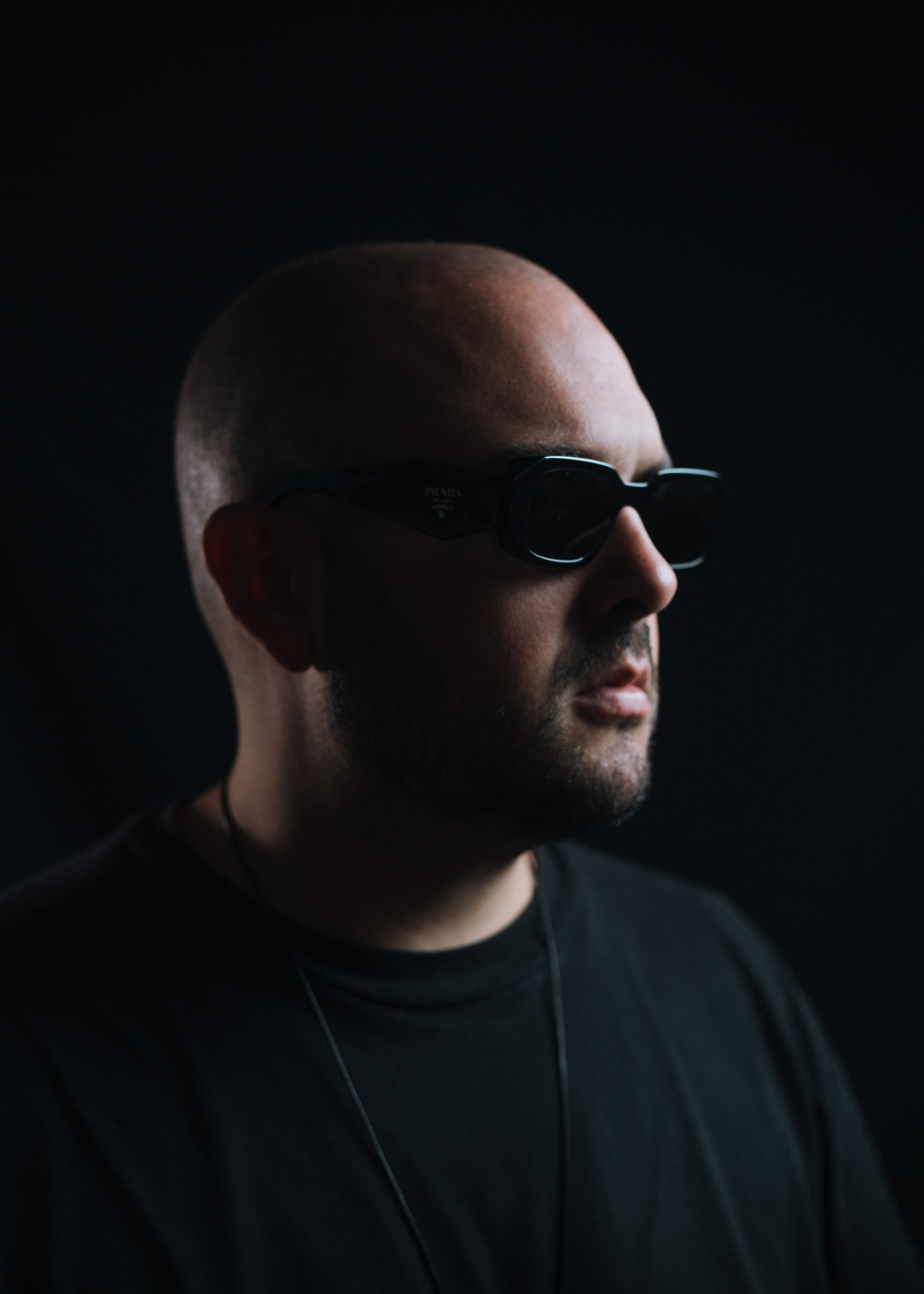 VICTOR RUIZ X CANADIANRAVERS INTERVIEW [ TALKING ABOUT HIS IMPRINT 'VOLTA', TALKING ABOUT NEW MUSIC, AND HOW TO KEEP IN IMPRINT RELEVENT]