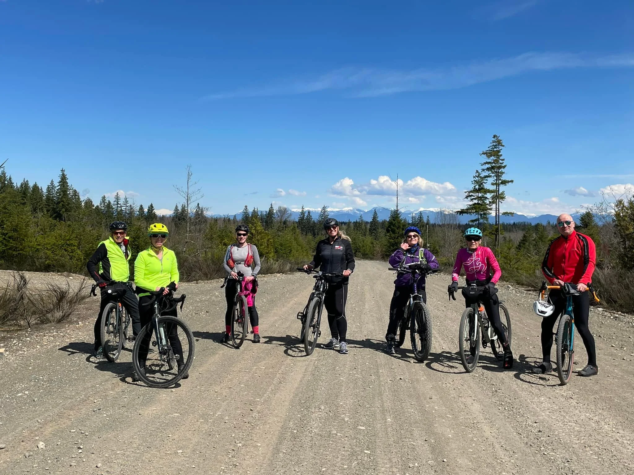 GRAVEL - Saturday Gravel Grins