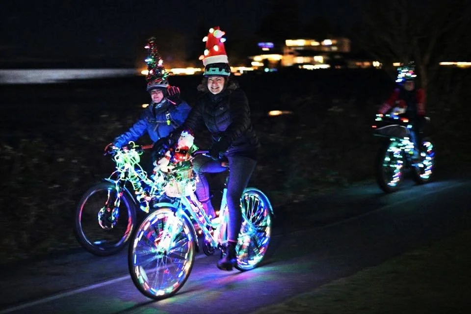 RCCC Christmas Light Ride 🎄 🚲