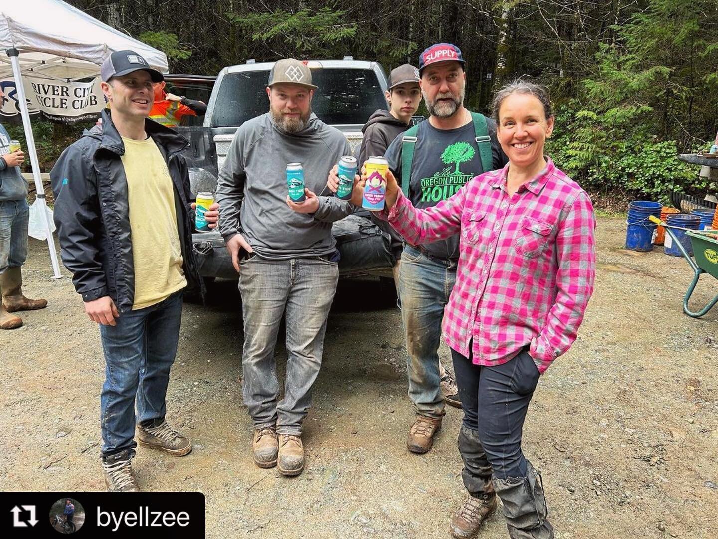 #Repost @byellzee with @use.repost
・・・
Wow, a great day on the trails installing a newbridge on Lost Lake in the #snowdendemonstrationforest !  @bcbikerace helped fund the bridge/trail day, @beachfirebrewing provided refreshments, @bp_campbellriver p