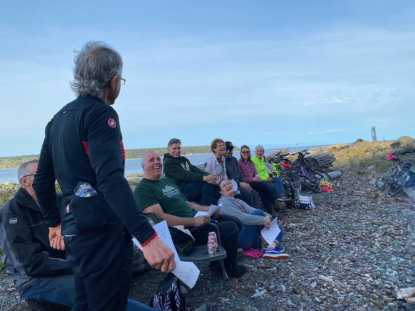 A beautiful evening to have our #beachfire members meeting. 
Thanks to everyone who made it out. It wasn&rsquo;t all business but lots of laughs too. 

Thanks to our members and sponsors for your continued support!
⭐️ @beachfirebrewing 
⭐️ @whistlers