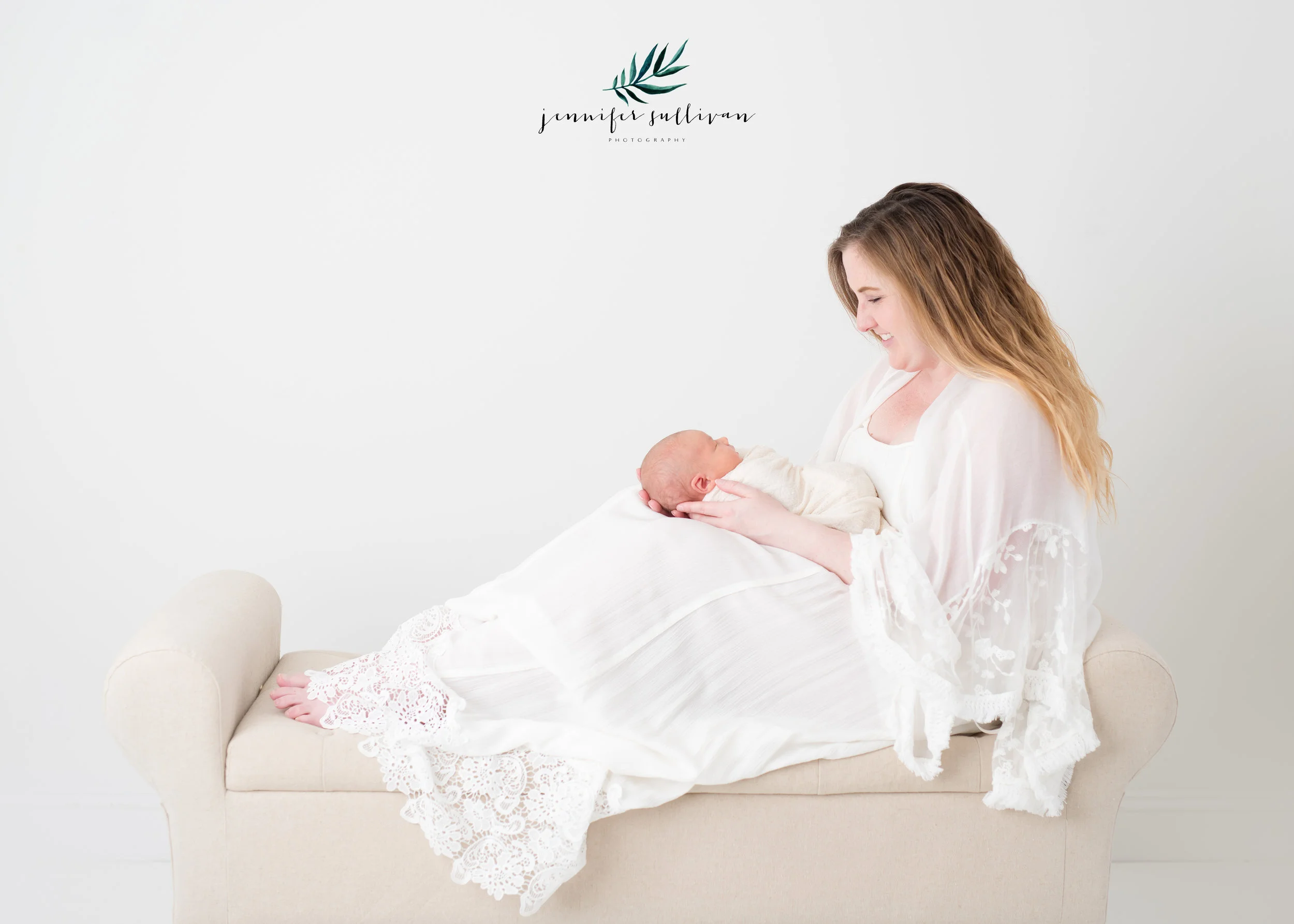 dartmouth NEWBORN photographer MOTHERHOOD-400.jpg