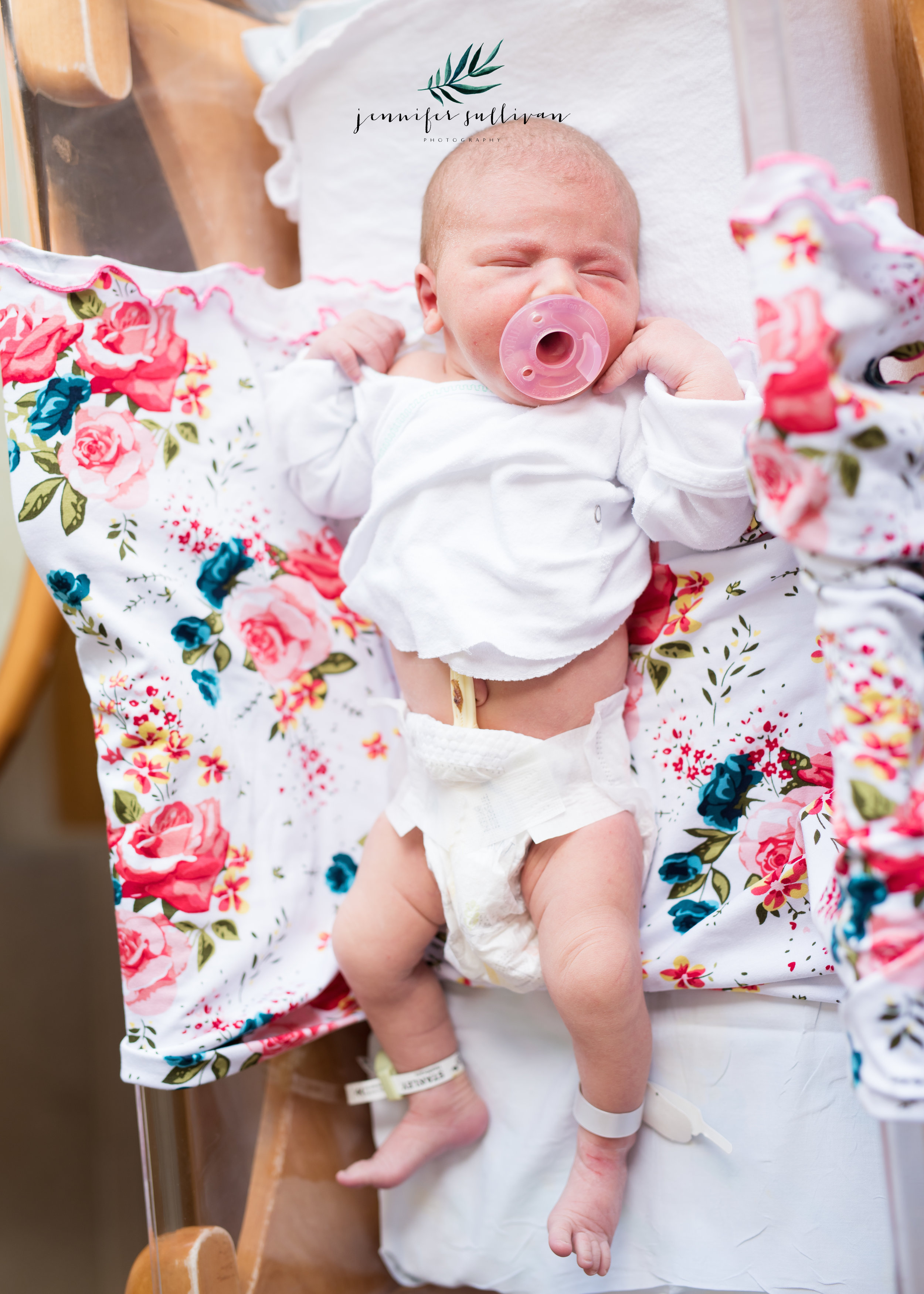 DARTMOUTH  FRESH 48 newborn  PHOTOGRAPHER-400-9.jpg