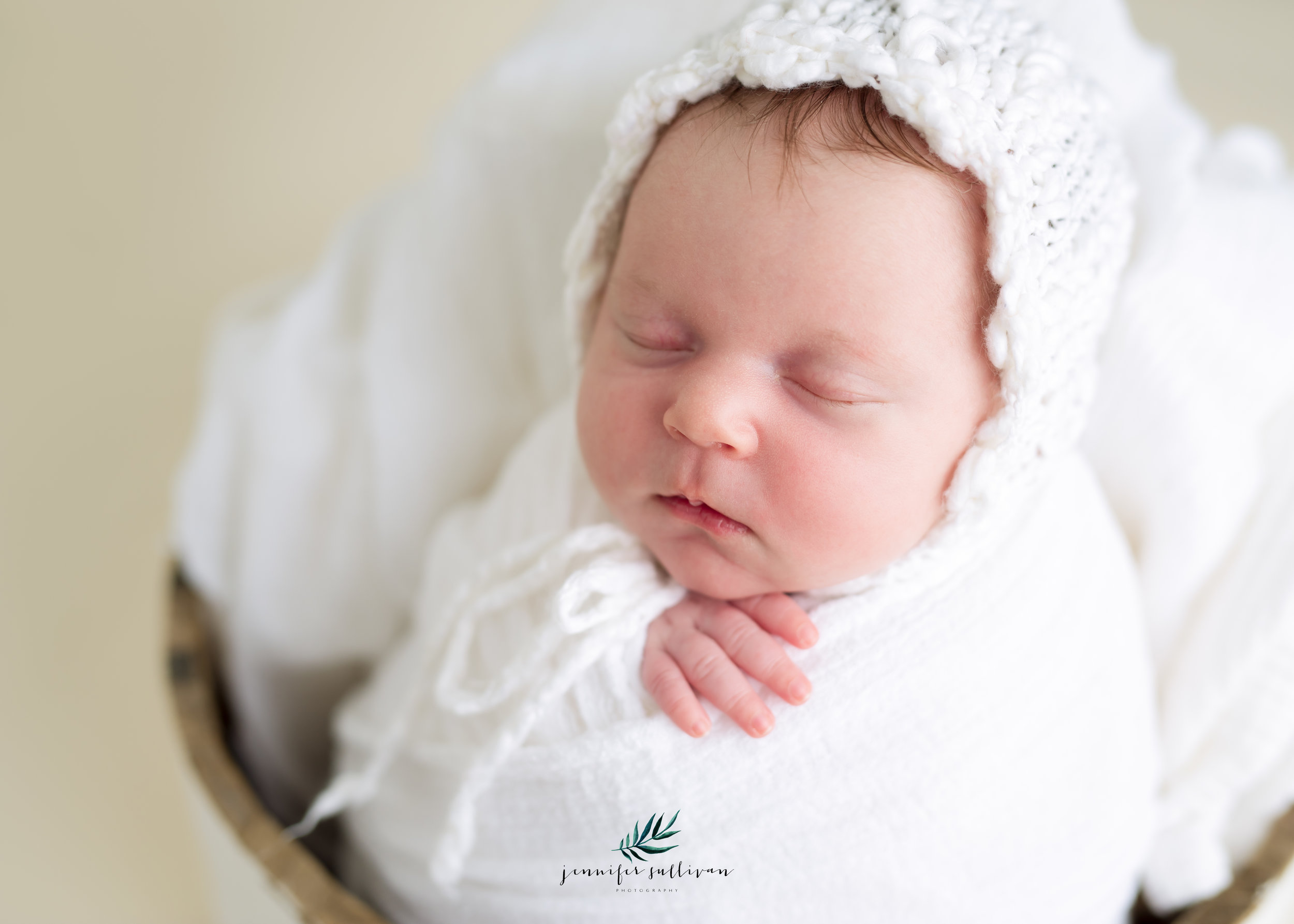 DARTMOUTH  newborn  PHOTOGRAPHER-400-5.jpg