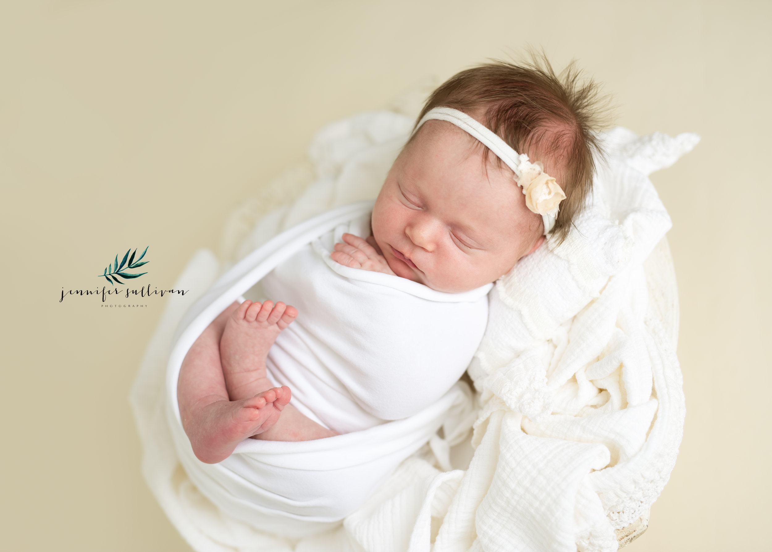 DARTMOUTH  newborn  PHOTOGRAPHER-400-8.jpg