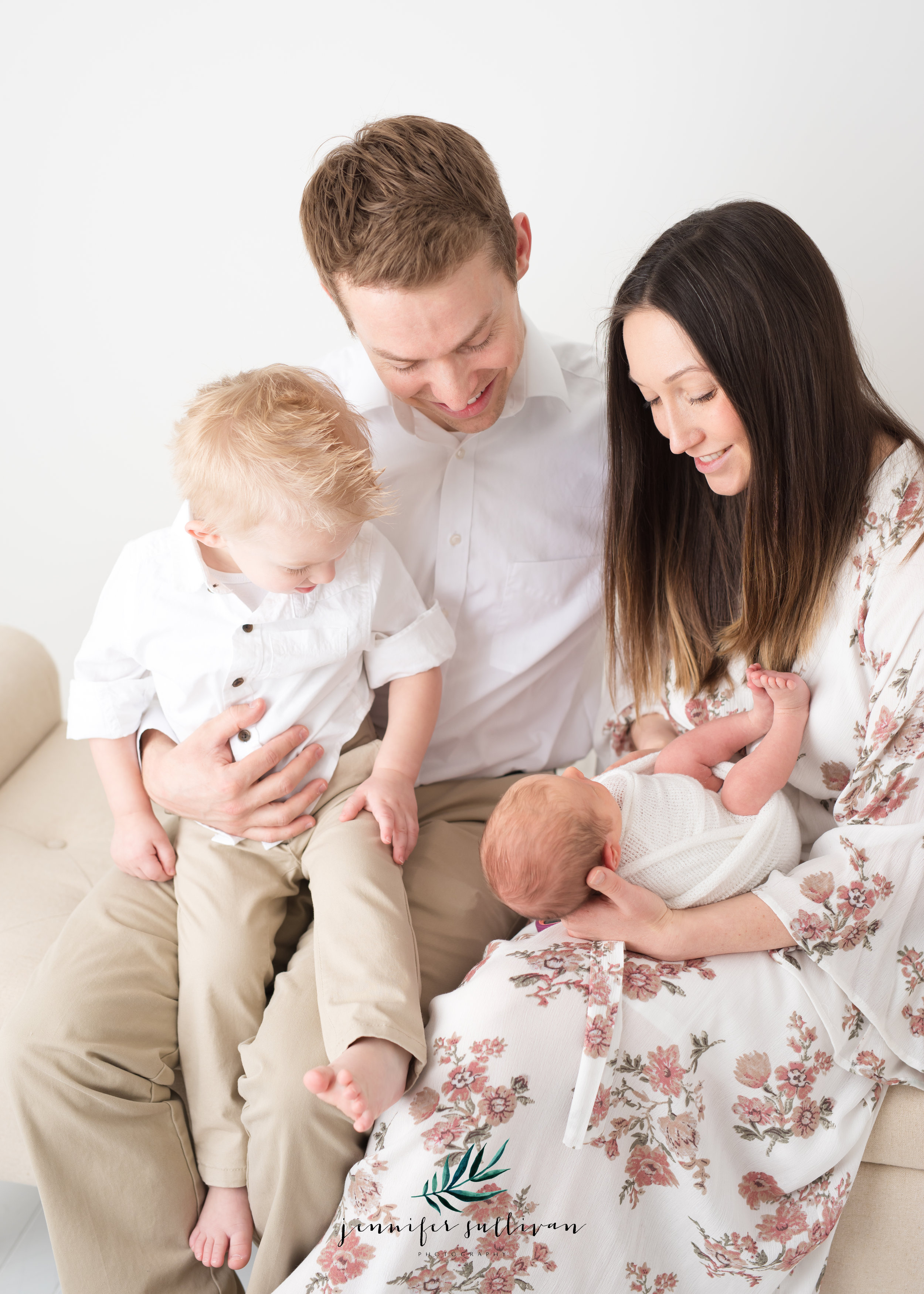 DARTMOUTH  NEWBORN PHOTOGRAPHER-400-3.jpg